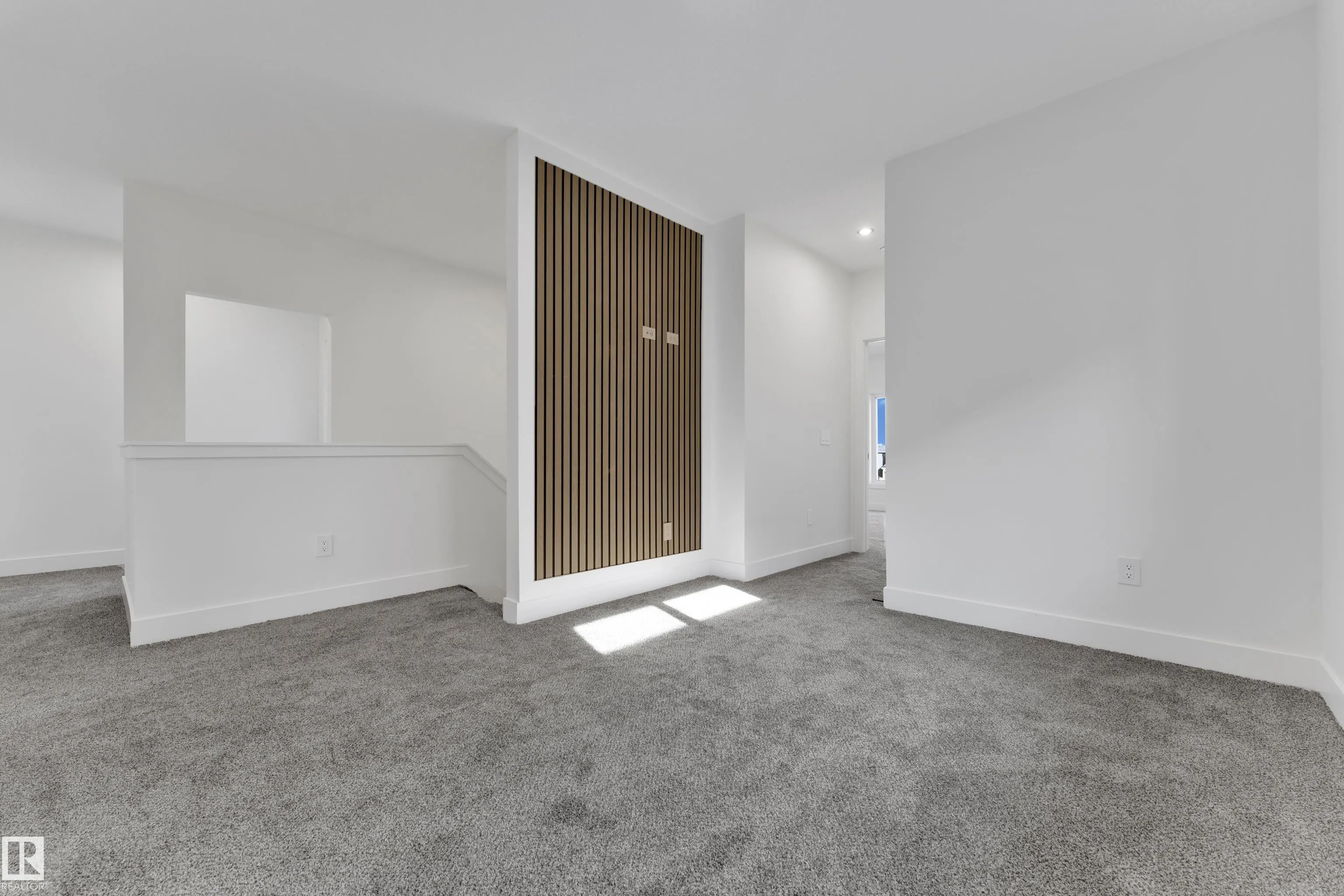 261 Linden Loop