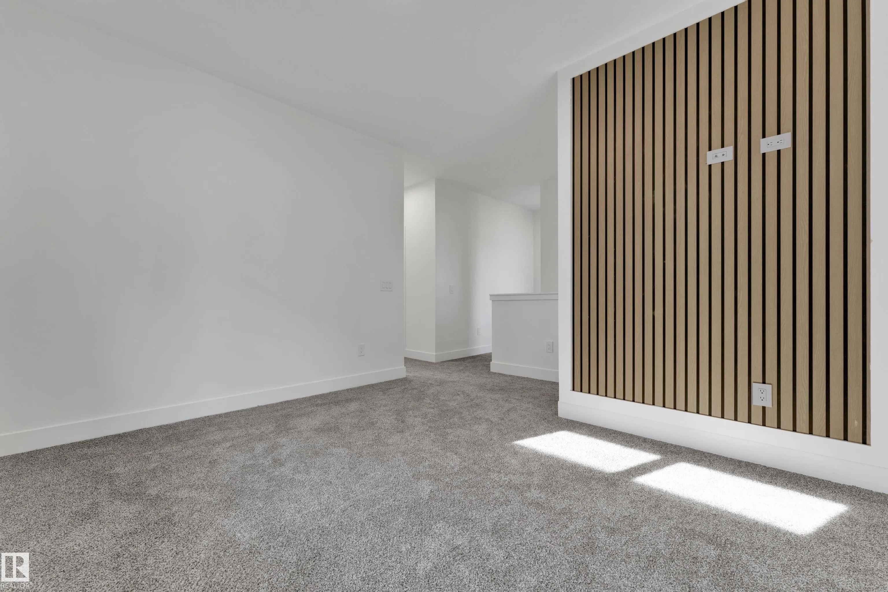 261 Linden Loop