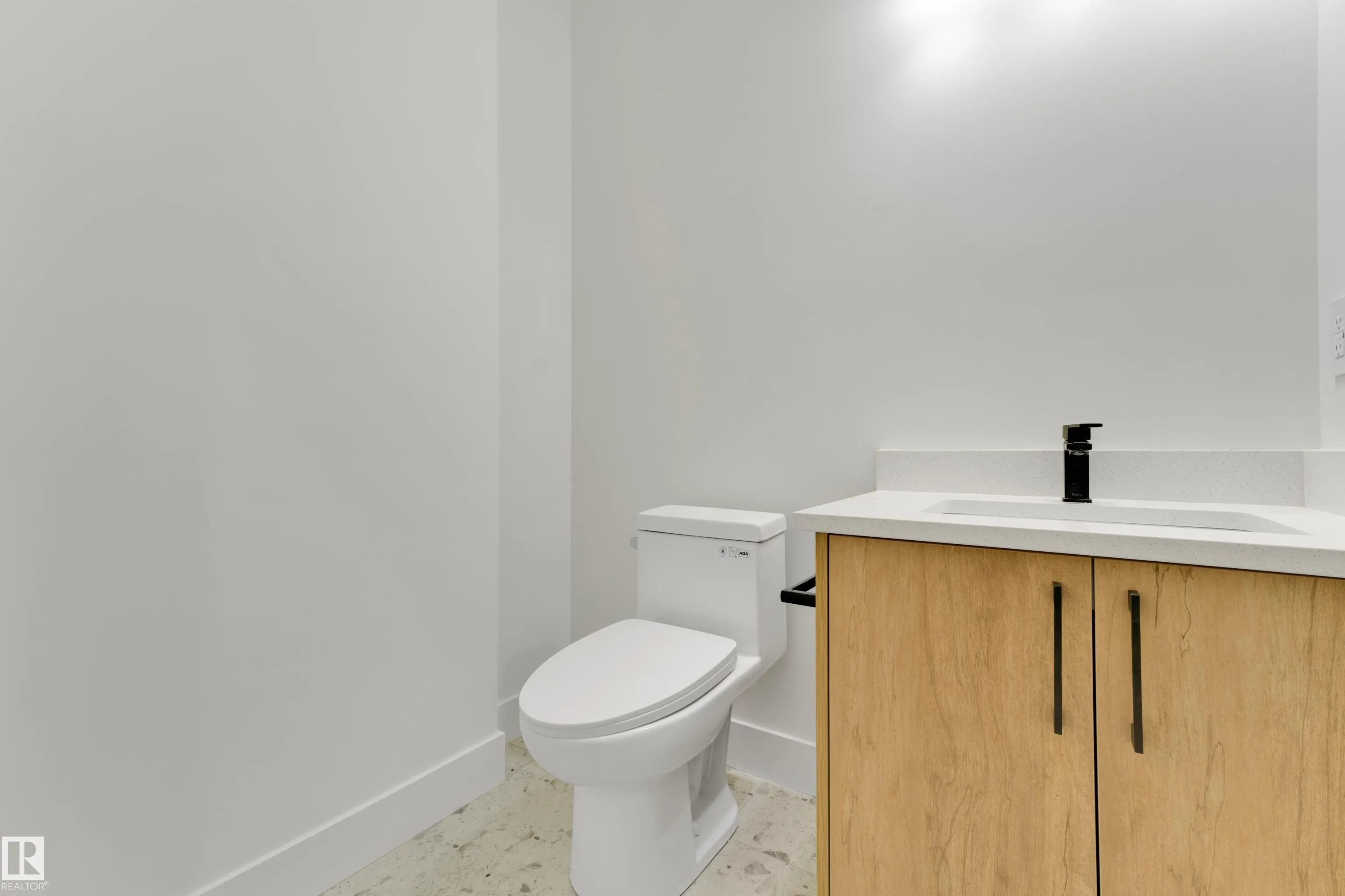 261 Linden Loop