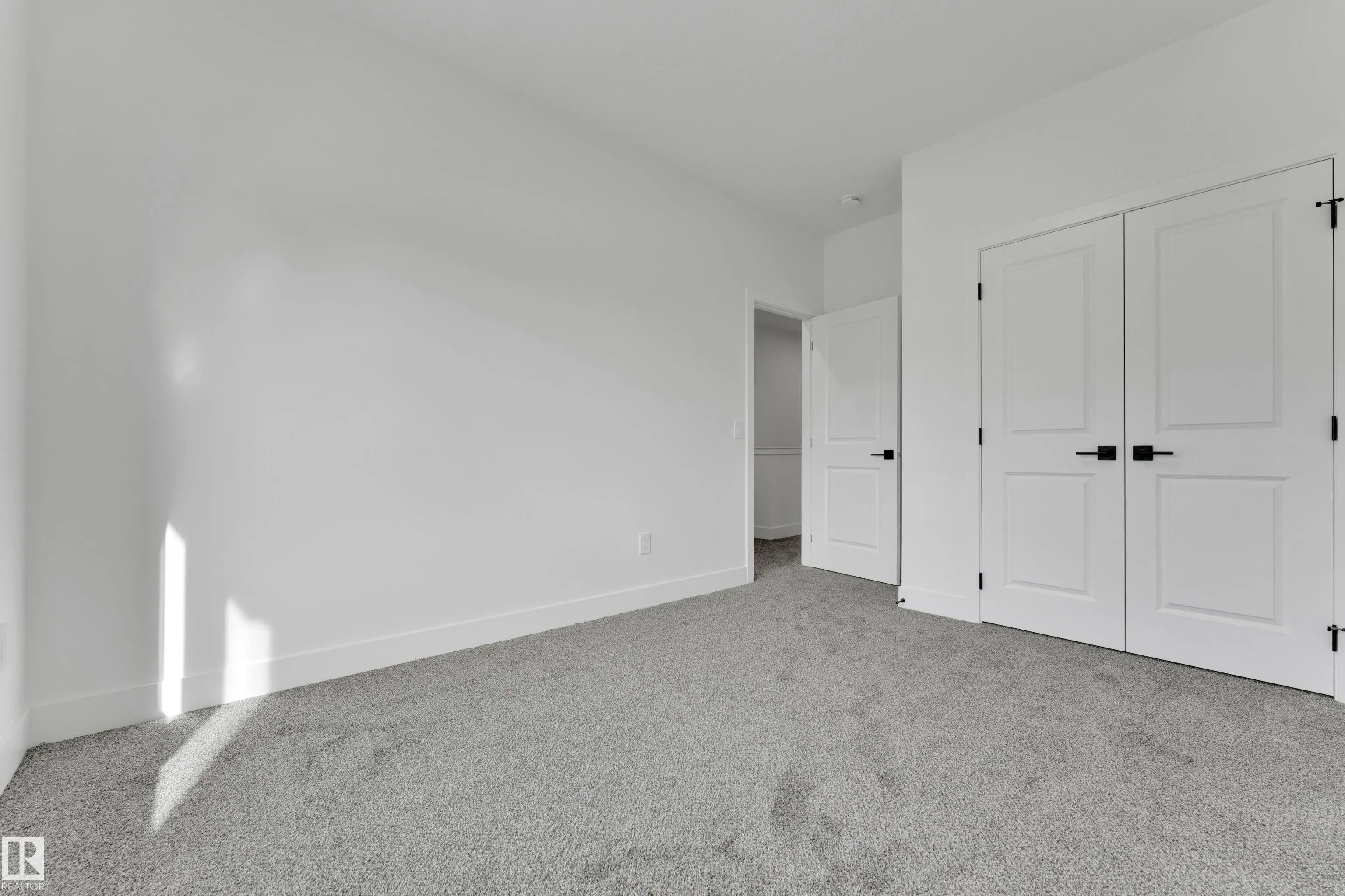 261 Linden Loop
