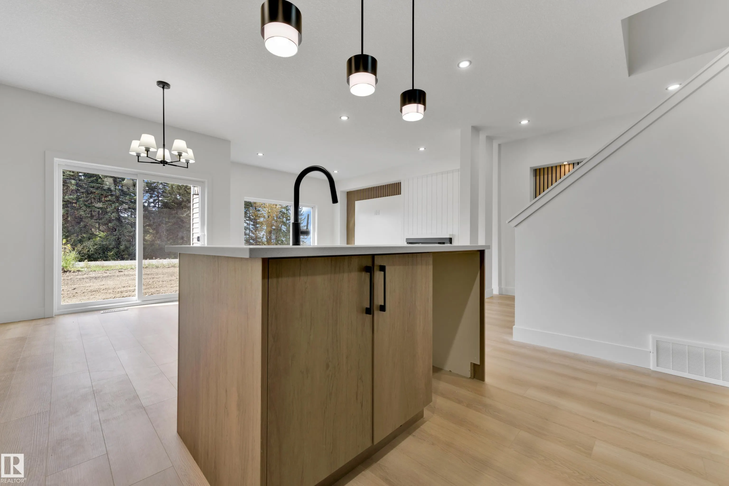 261 Linden Loop