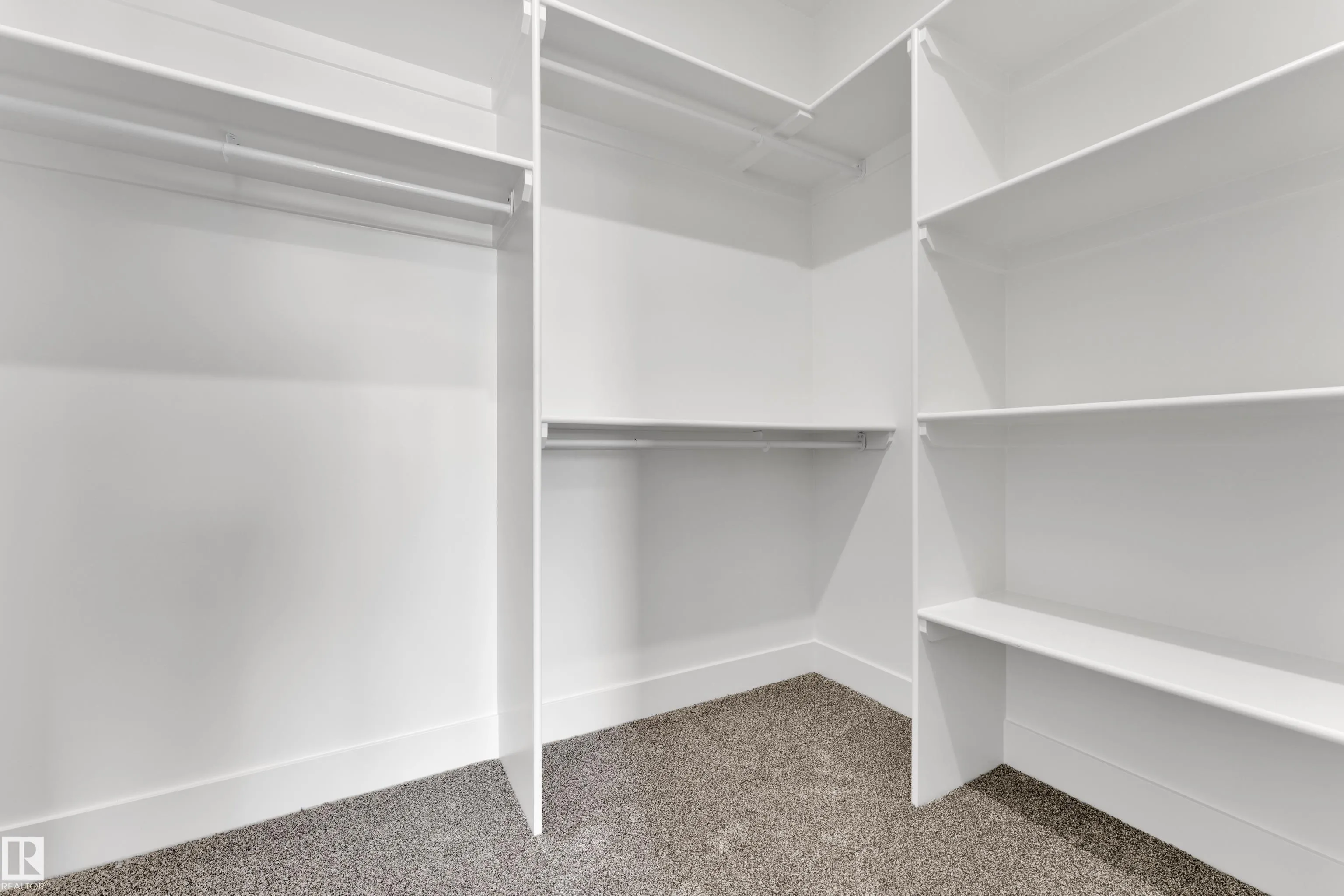 261 Linden Loop