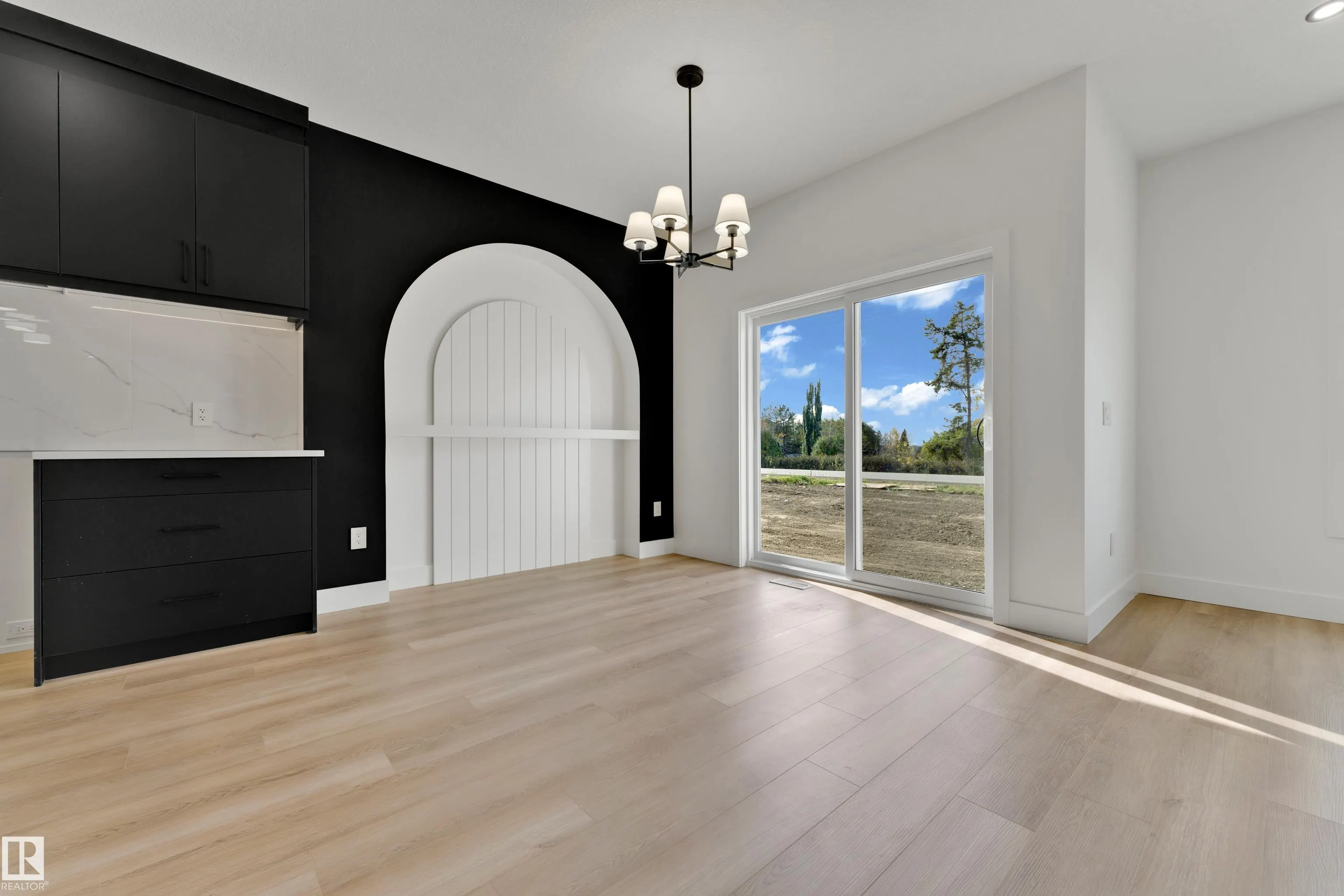 261 Linden Loop