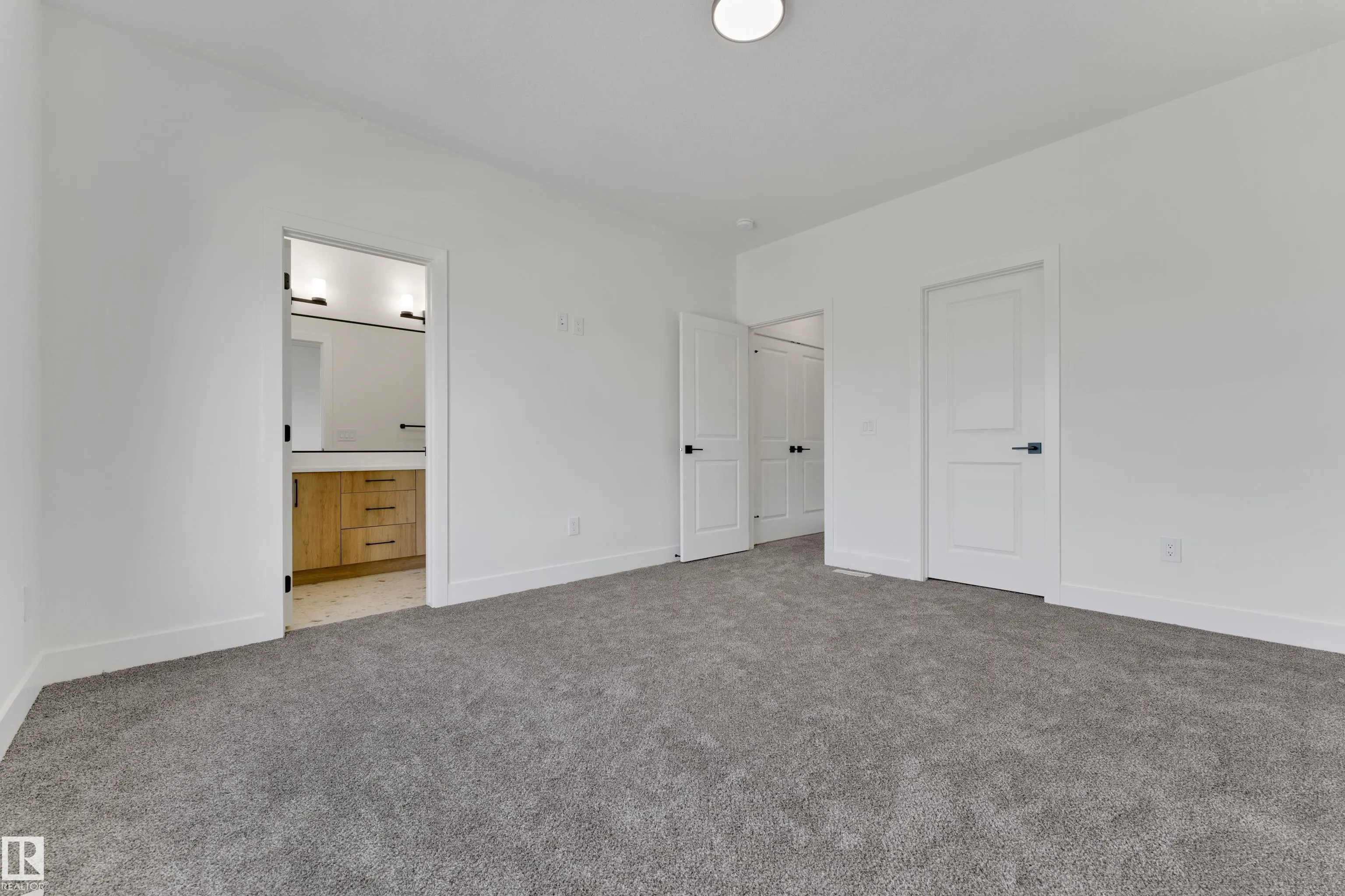 261 Linden Loop