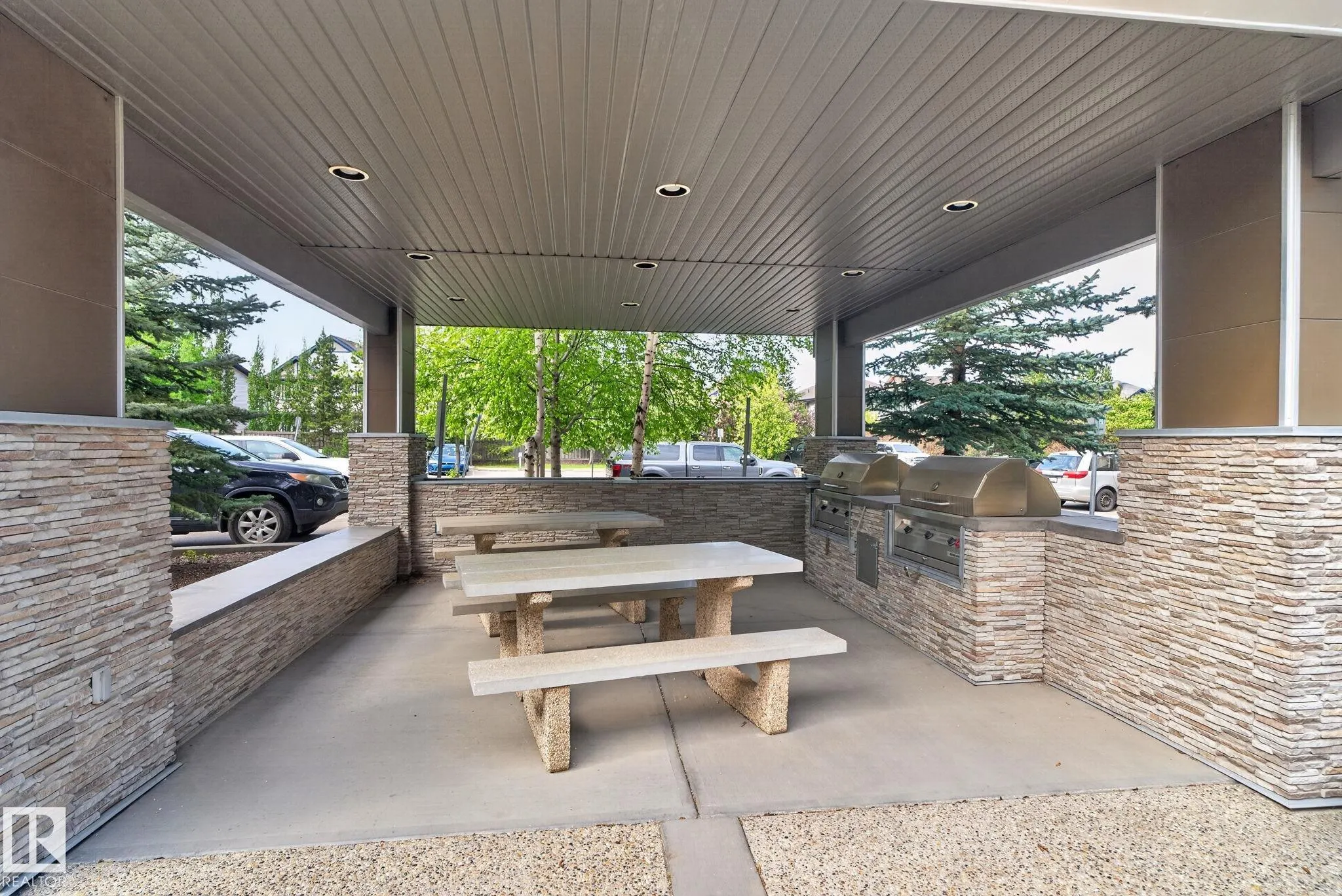 2588 ANDERSON Way