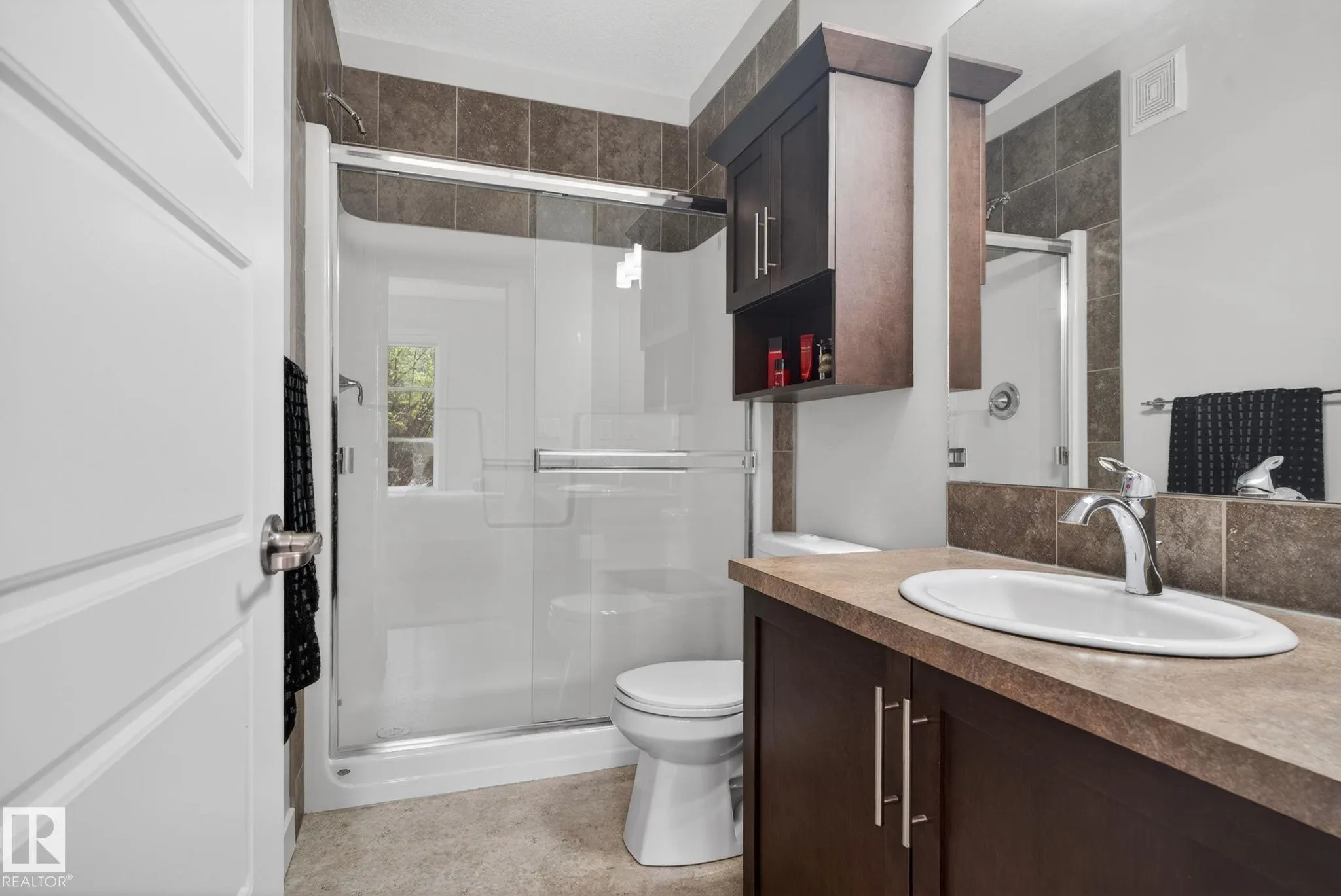 2588 ANDERSON Way