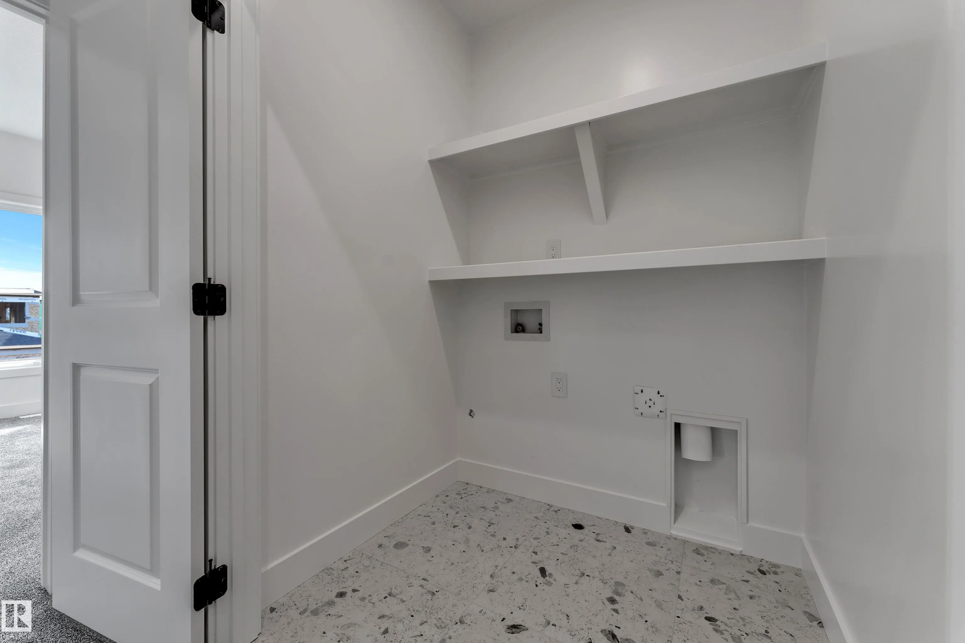 247 Linden Loop