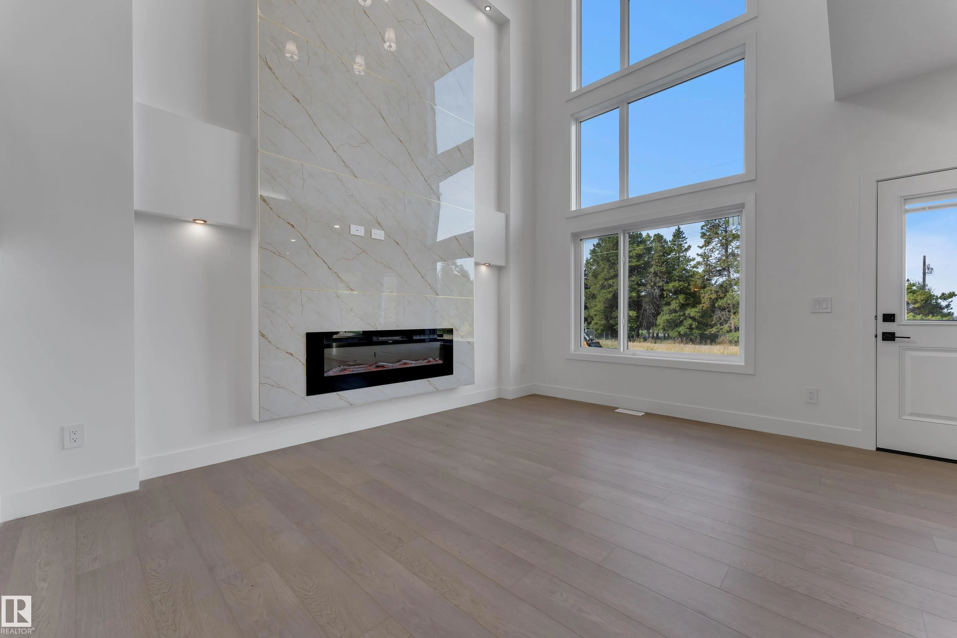 247 Linden Loop