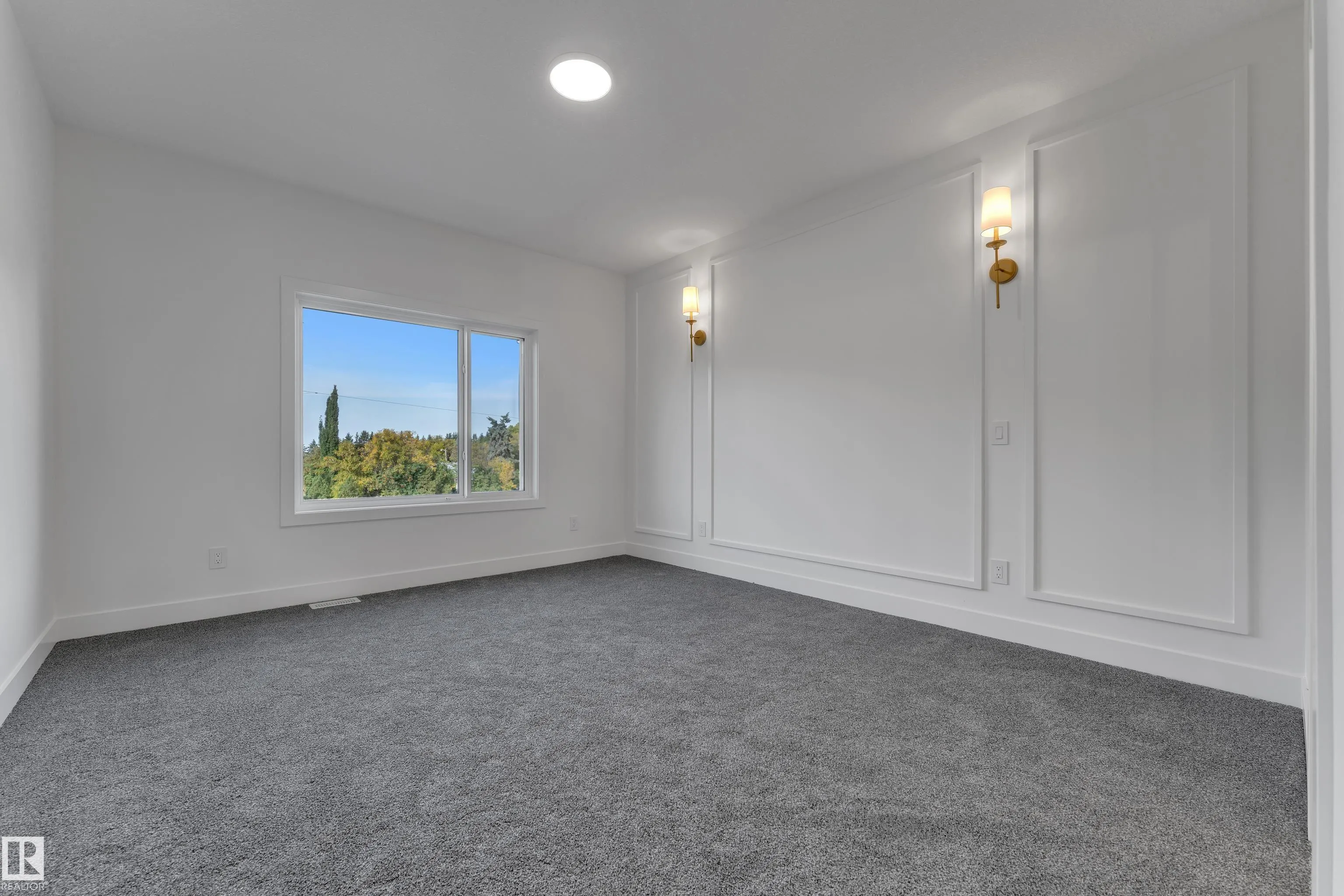 247 Linden Loop