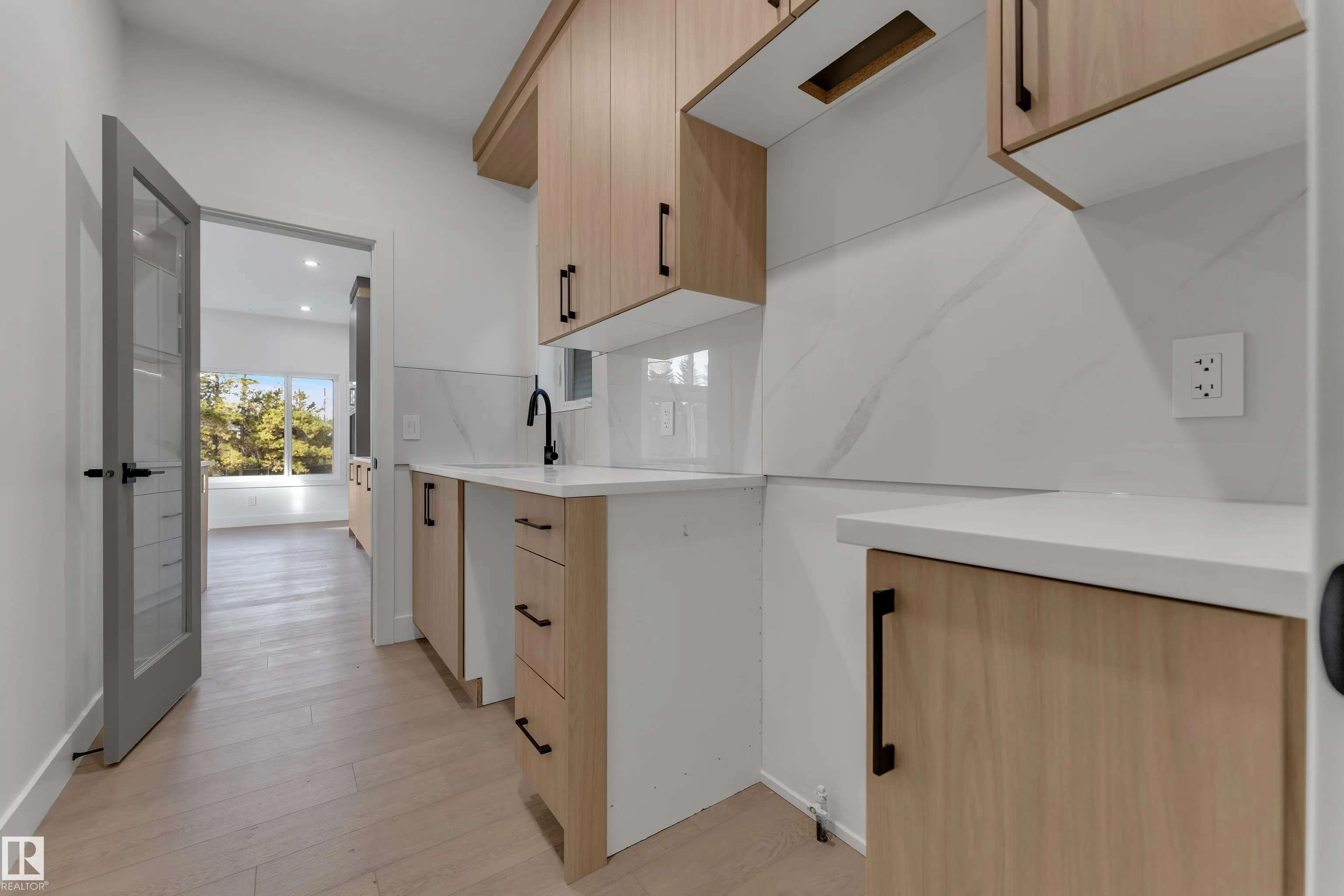 247 Linden Loop