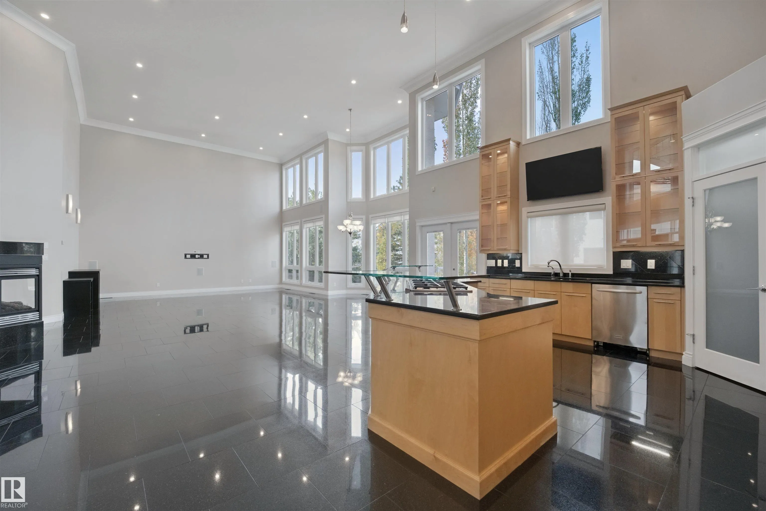 5014 Donsdale Drive