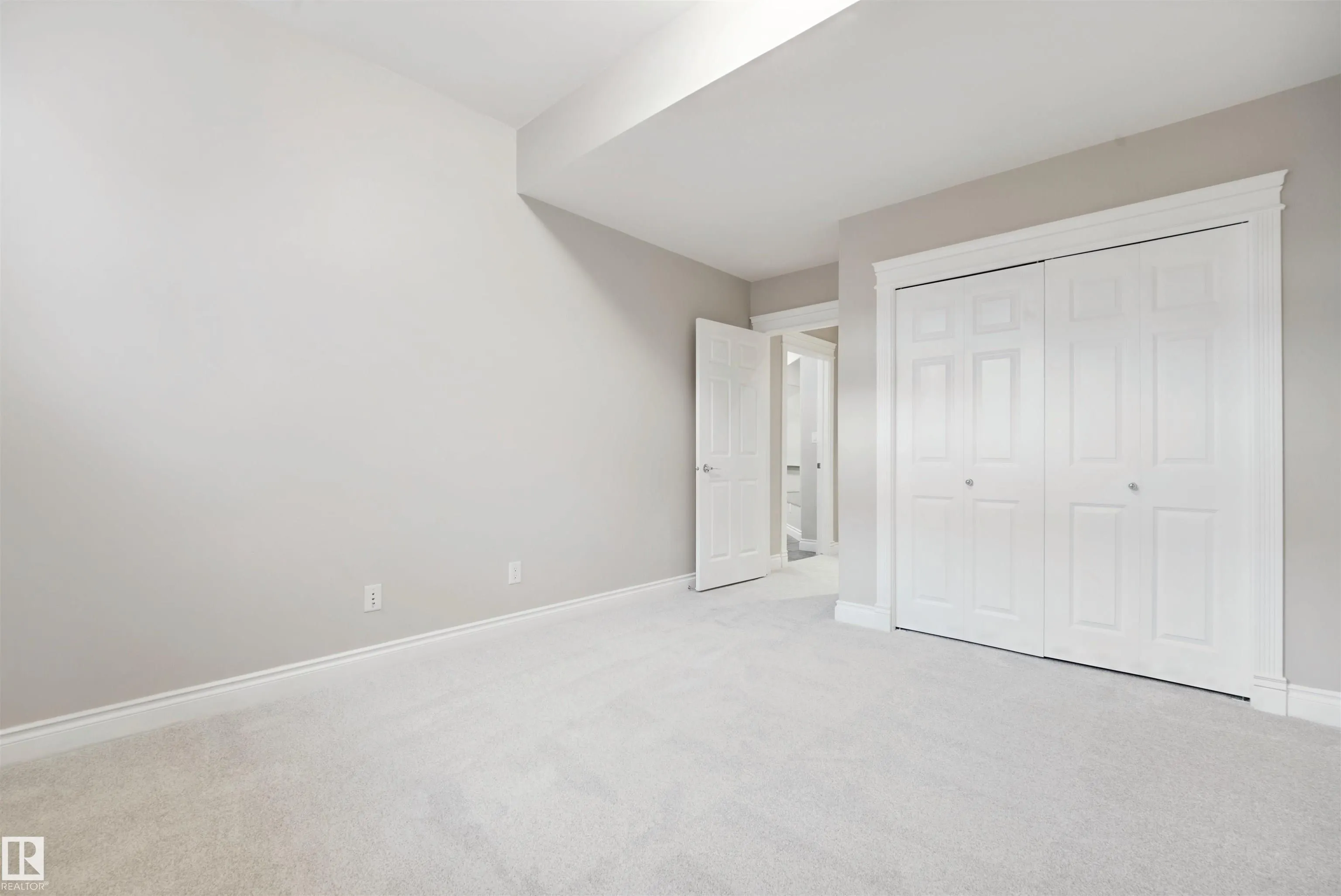 5014 Donsdale Drive
