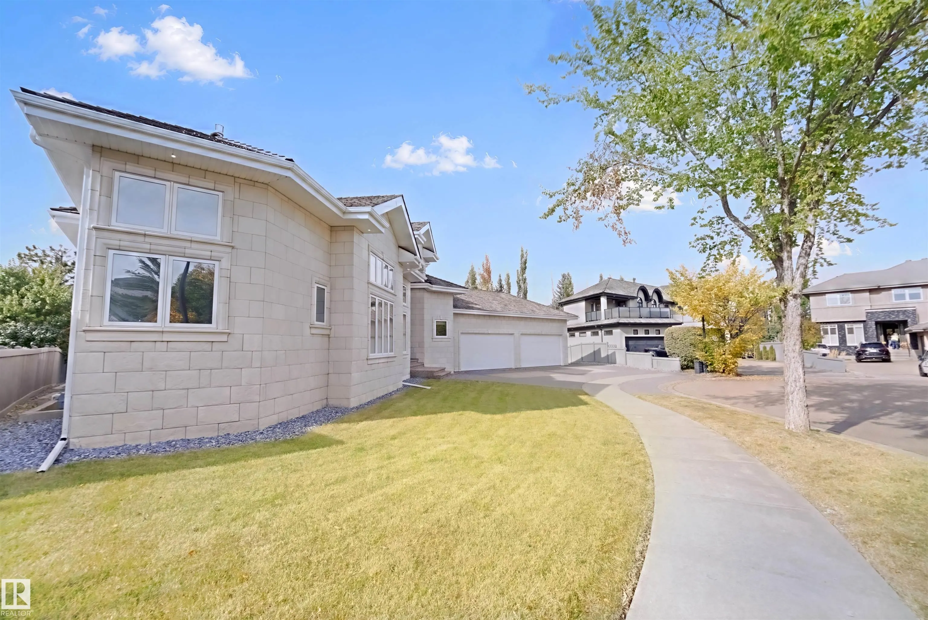 5014 Donsdale Drive