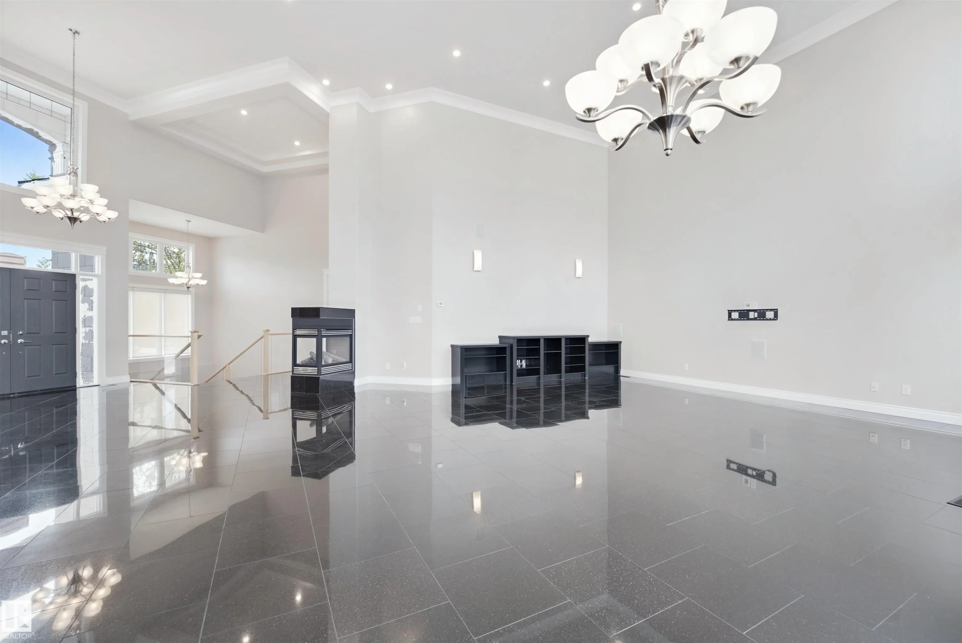5014 Donsdale Drive