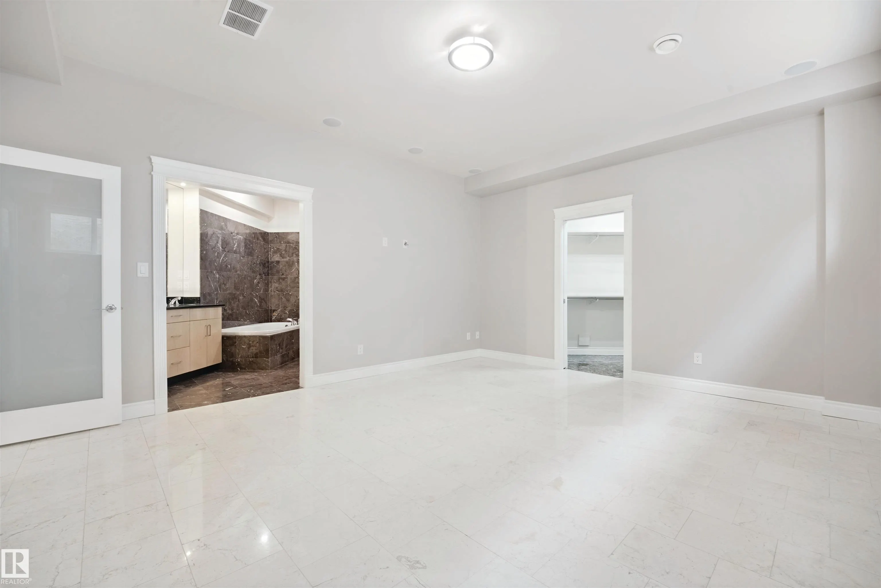 5014 Donsdale Drive