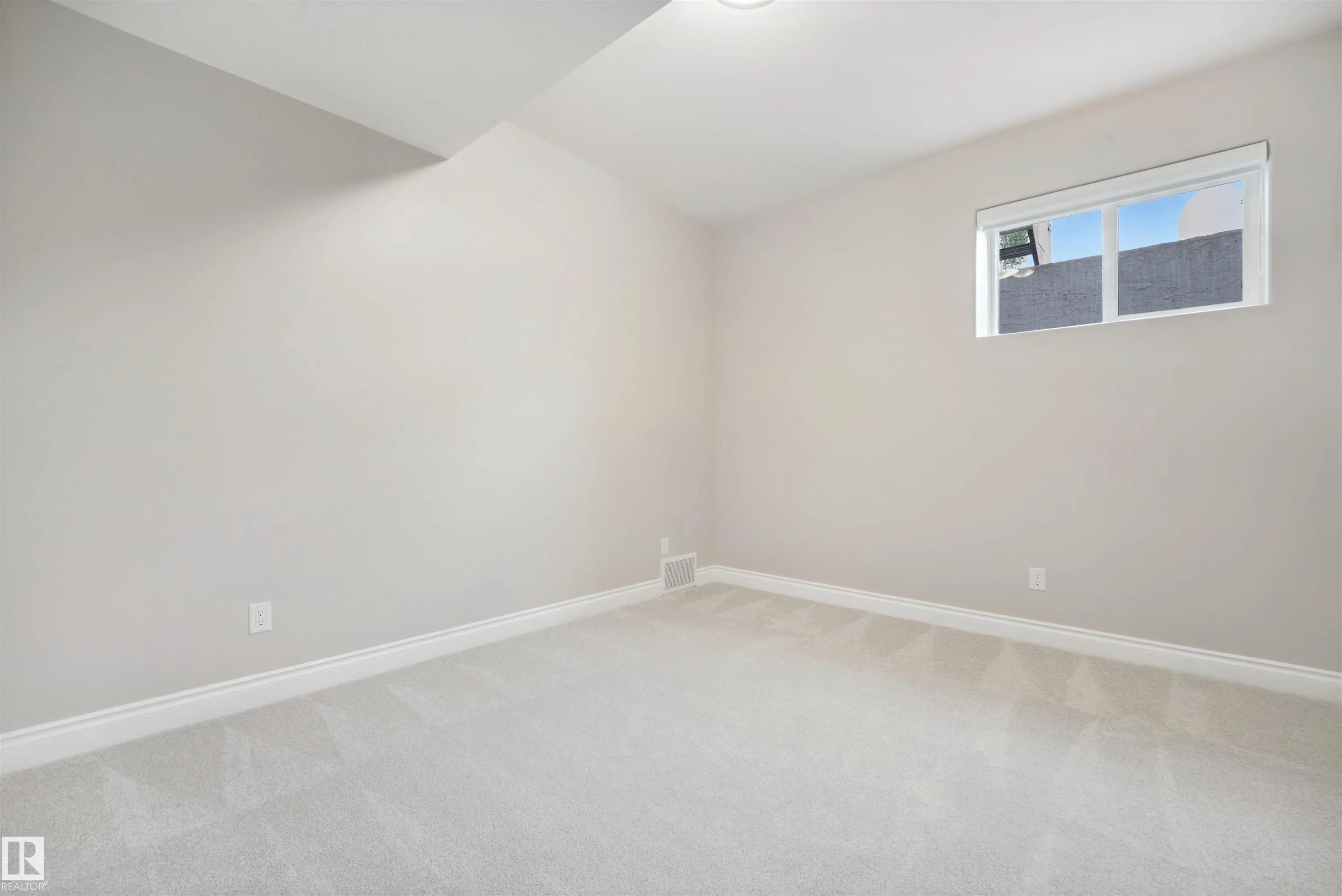 5014 Donsdale Drive