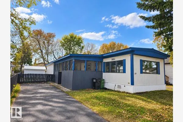 177 West View CR NW