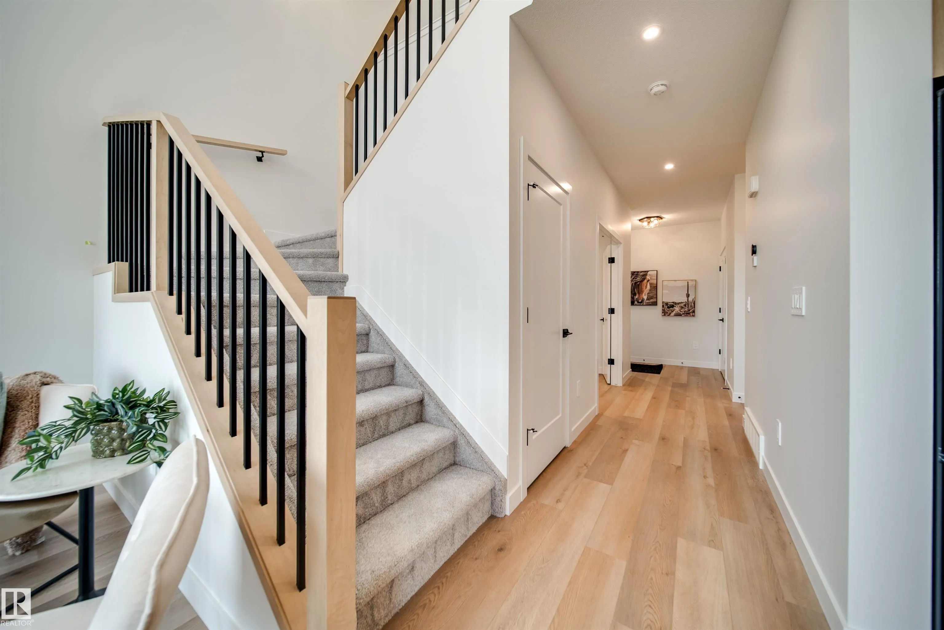 63 Chartres Close