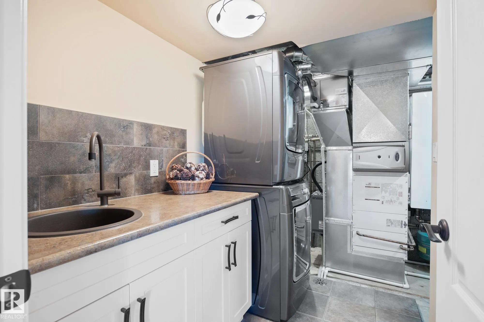 51109 RGE ROAD 210