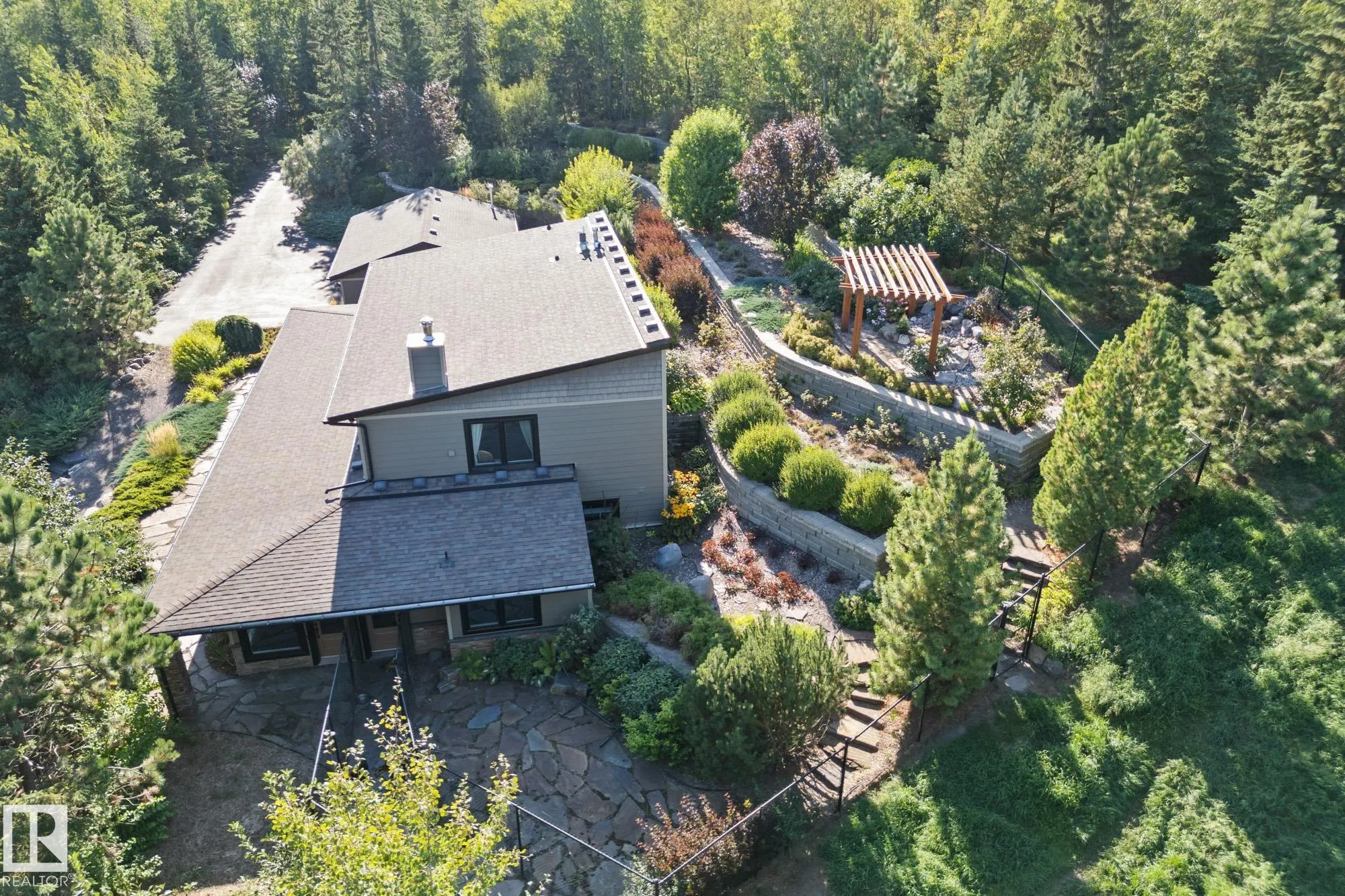 51109 RGE ROAD 210