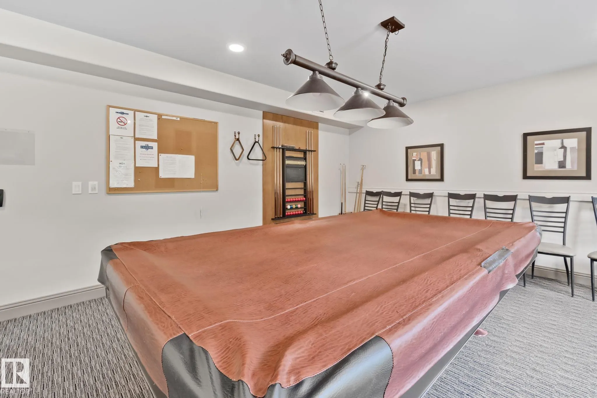 1406 HODGSON Way