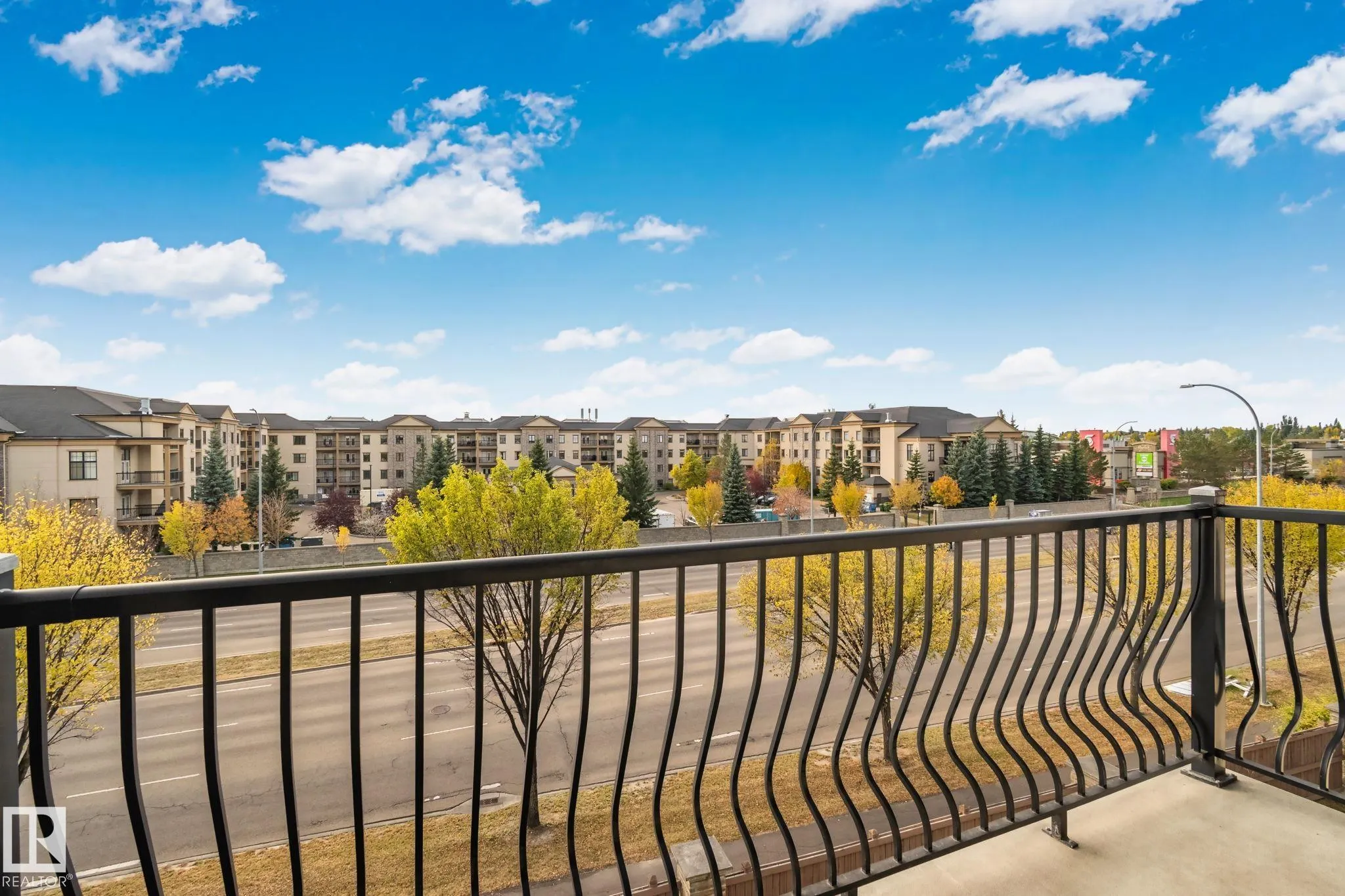 1406 HODGSON Way