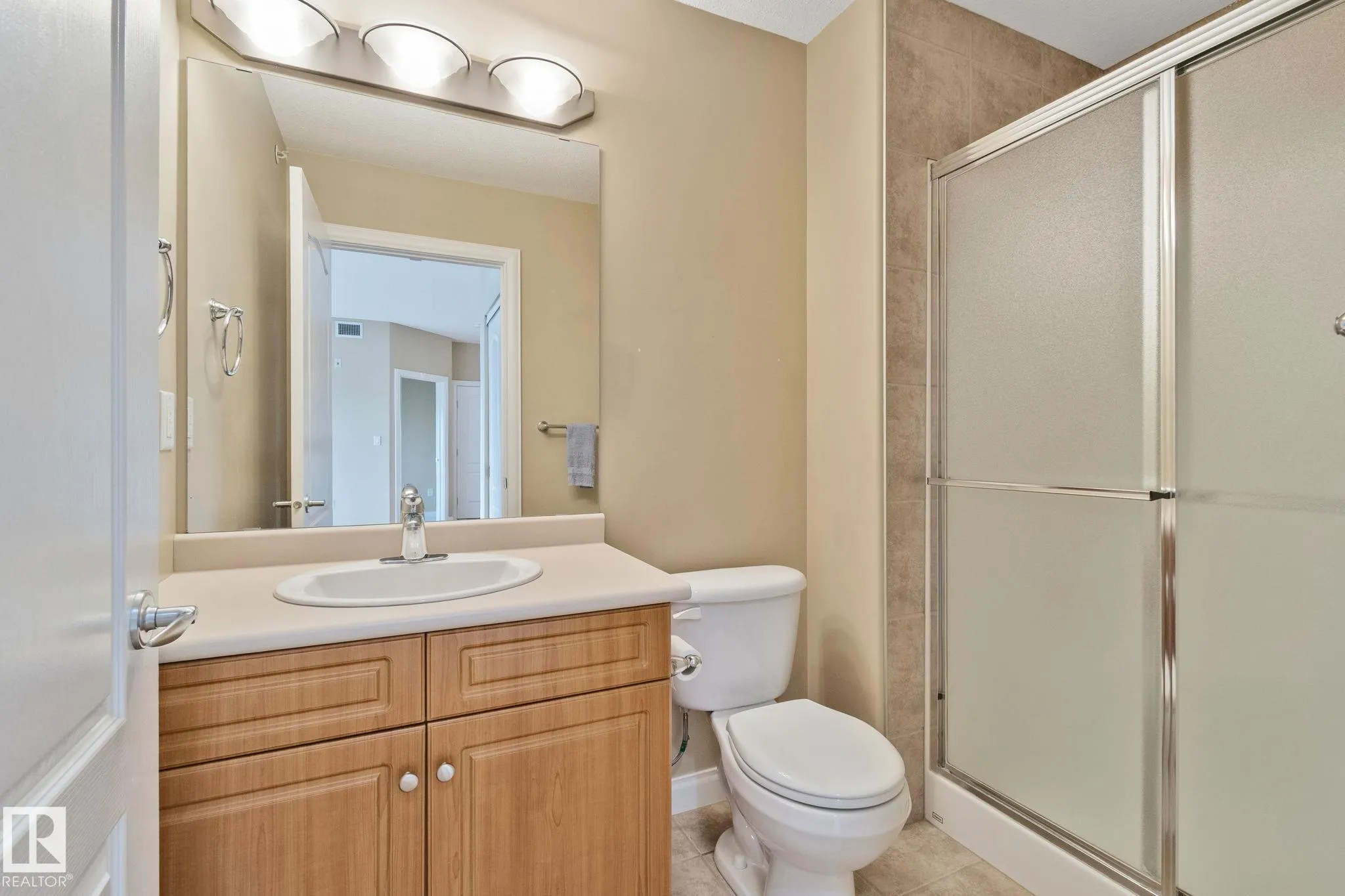 1406 HODGSON Way