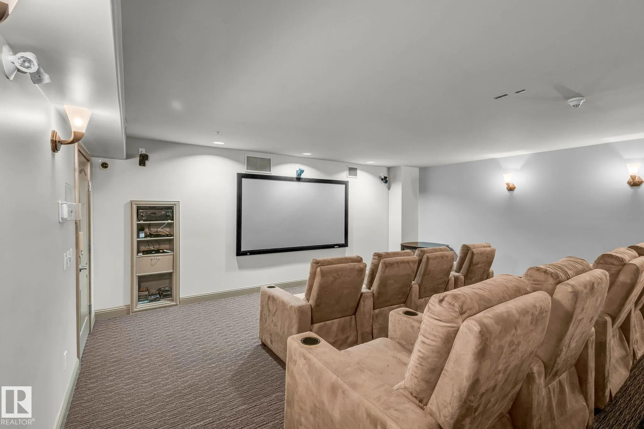 1406 HODGSON Way