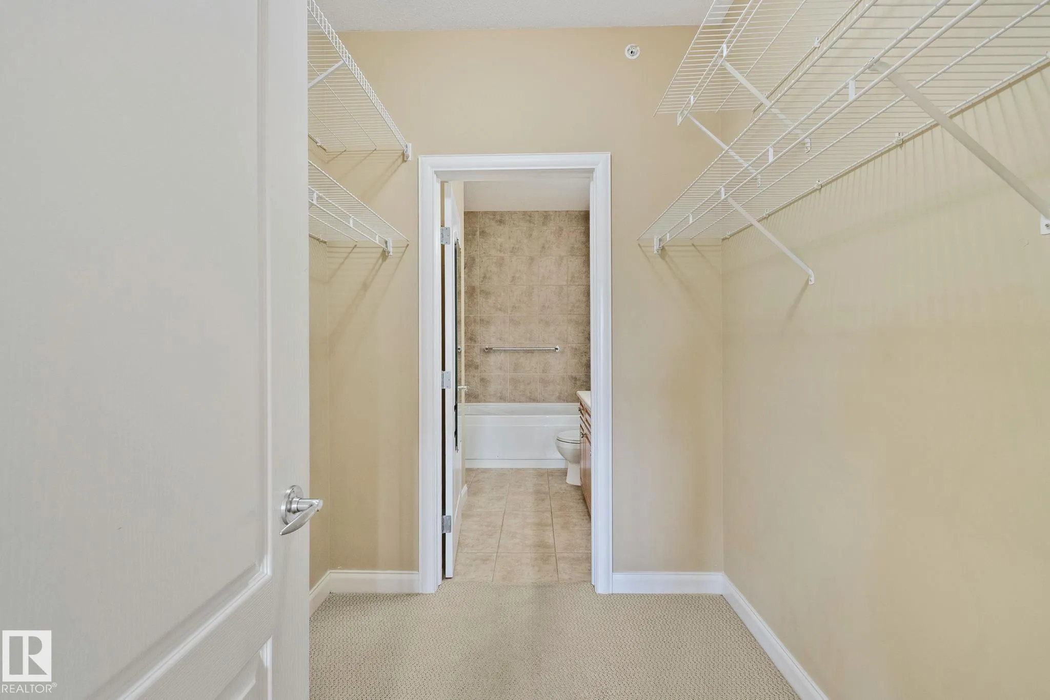 1406 HODGSON Way