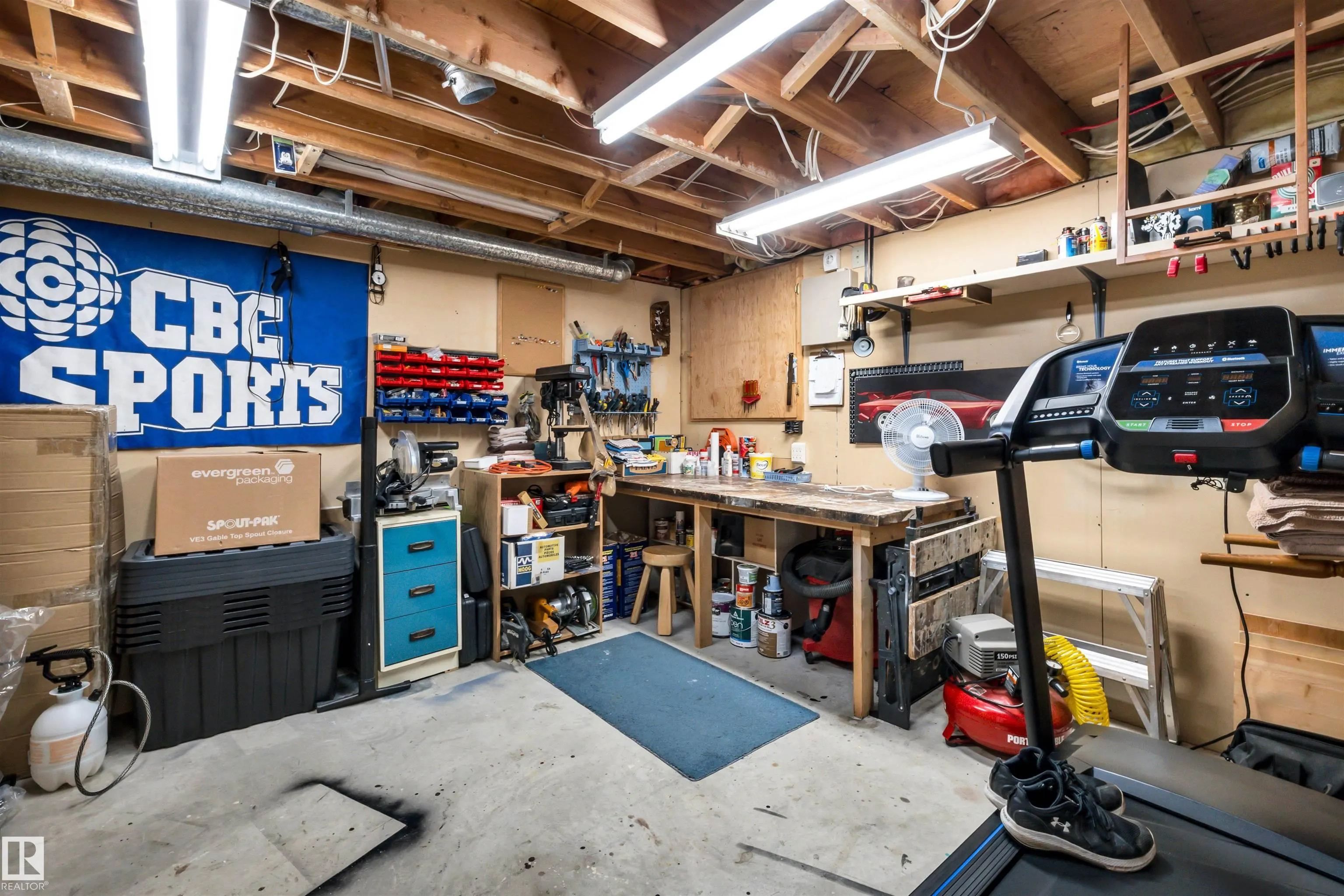 17832 93 Street