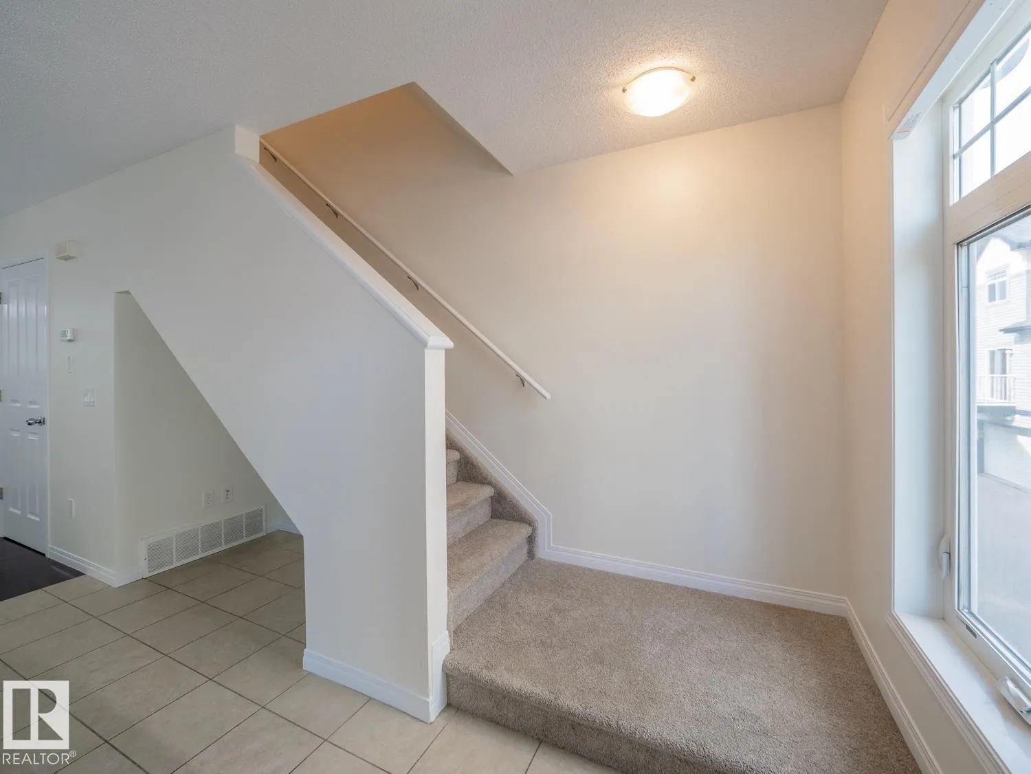 465 Hemingway Road