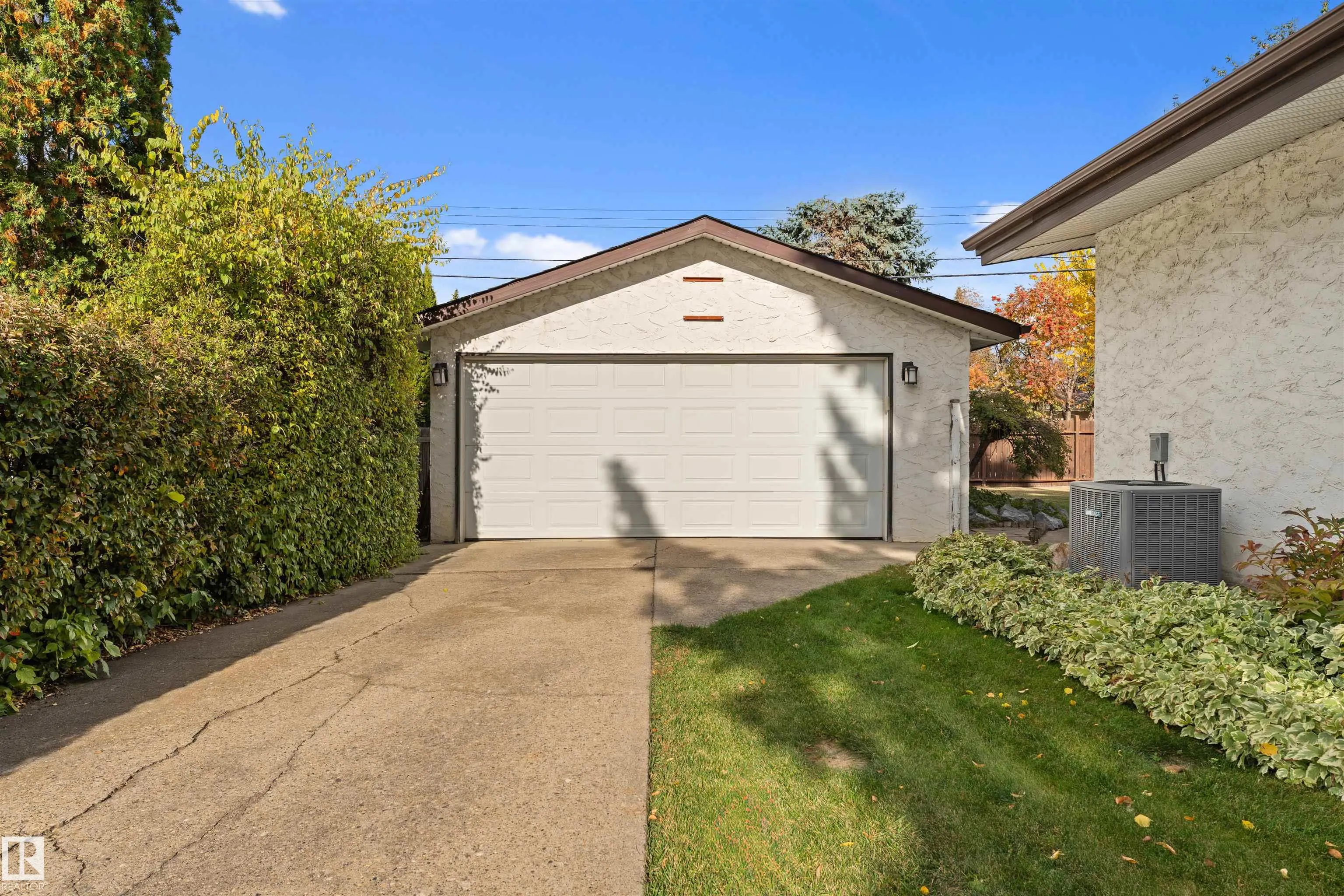 15012 77 Avenue