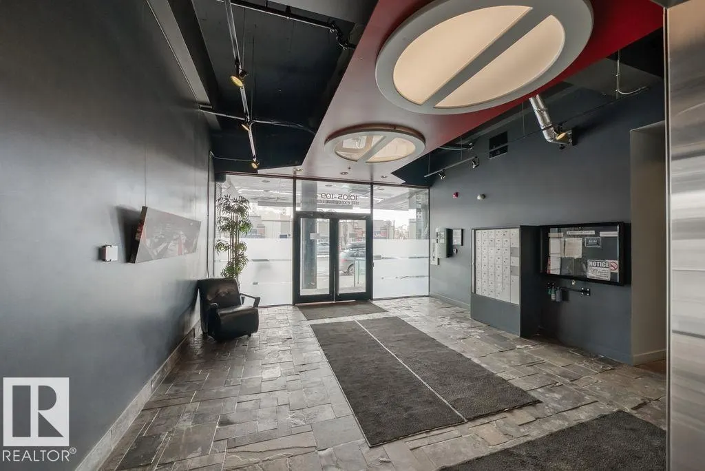 10105 109 Street