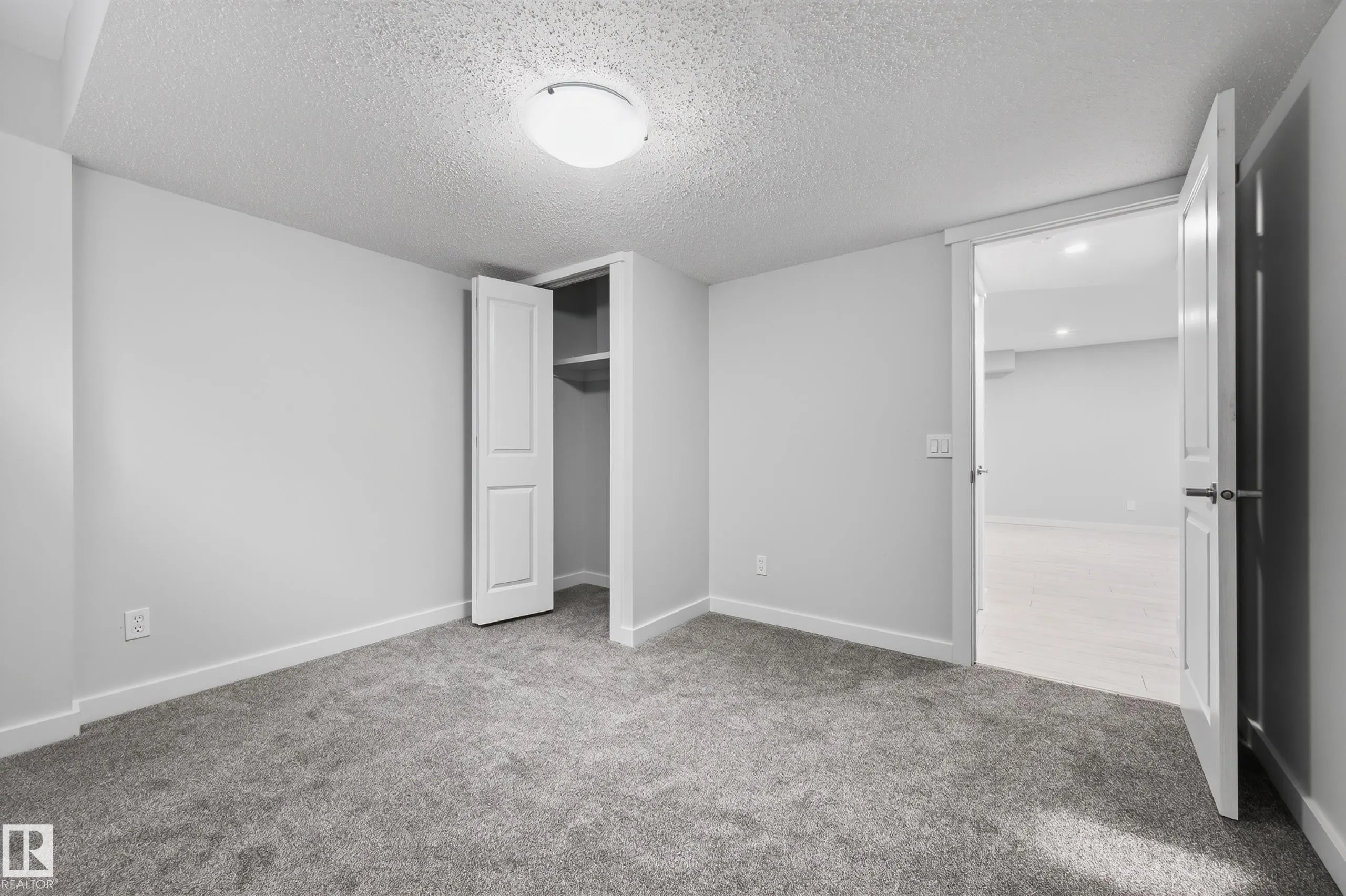 1007 162 Street