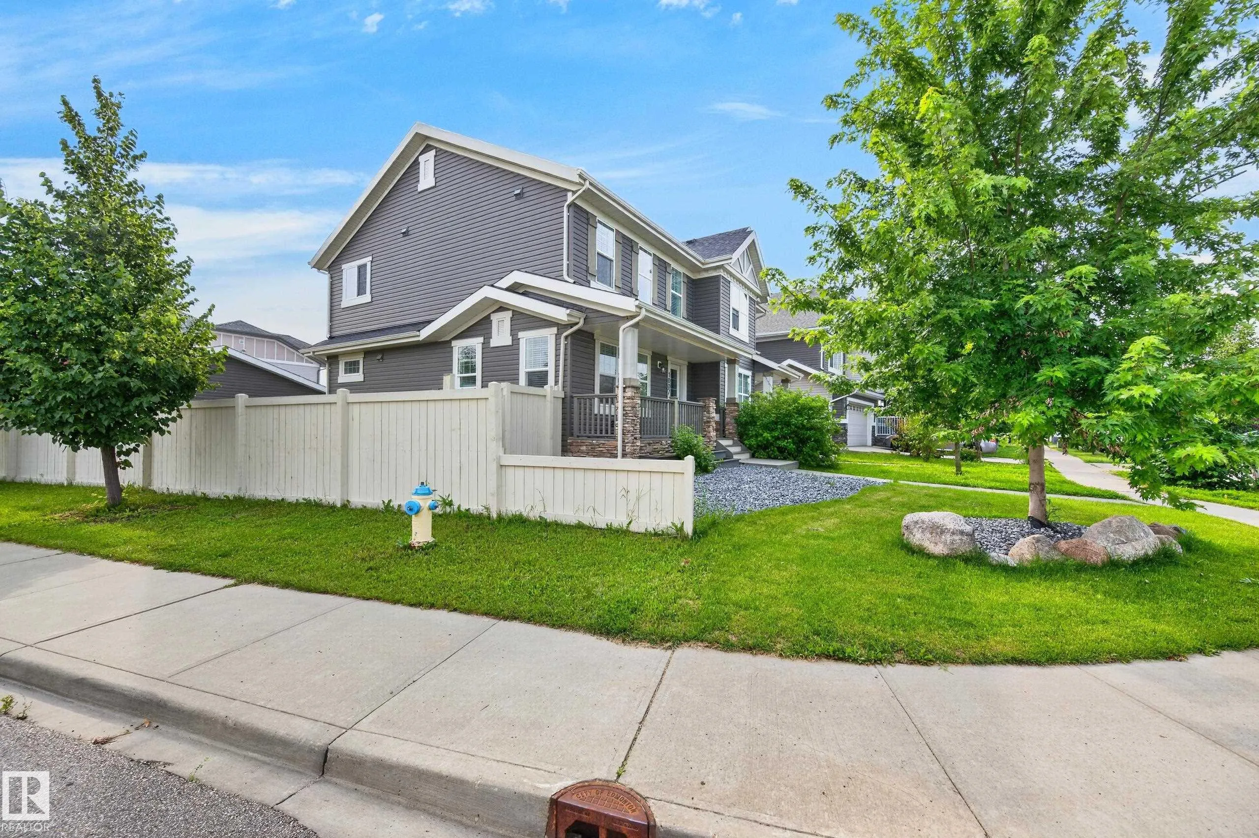 1007 162 Street
