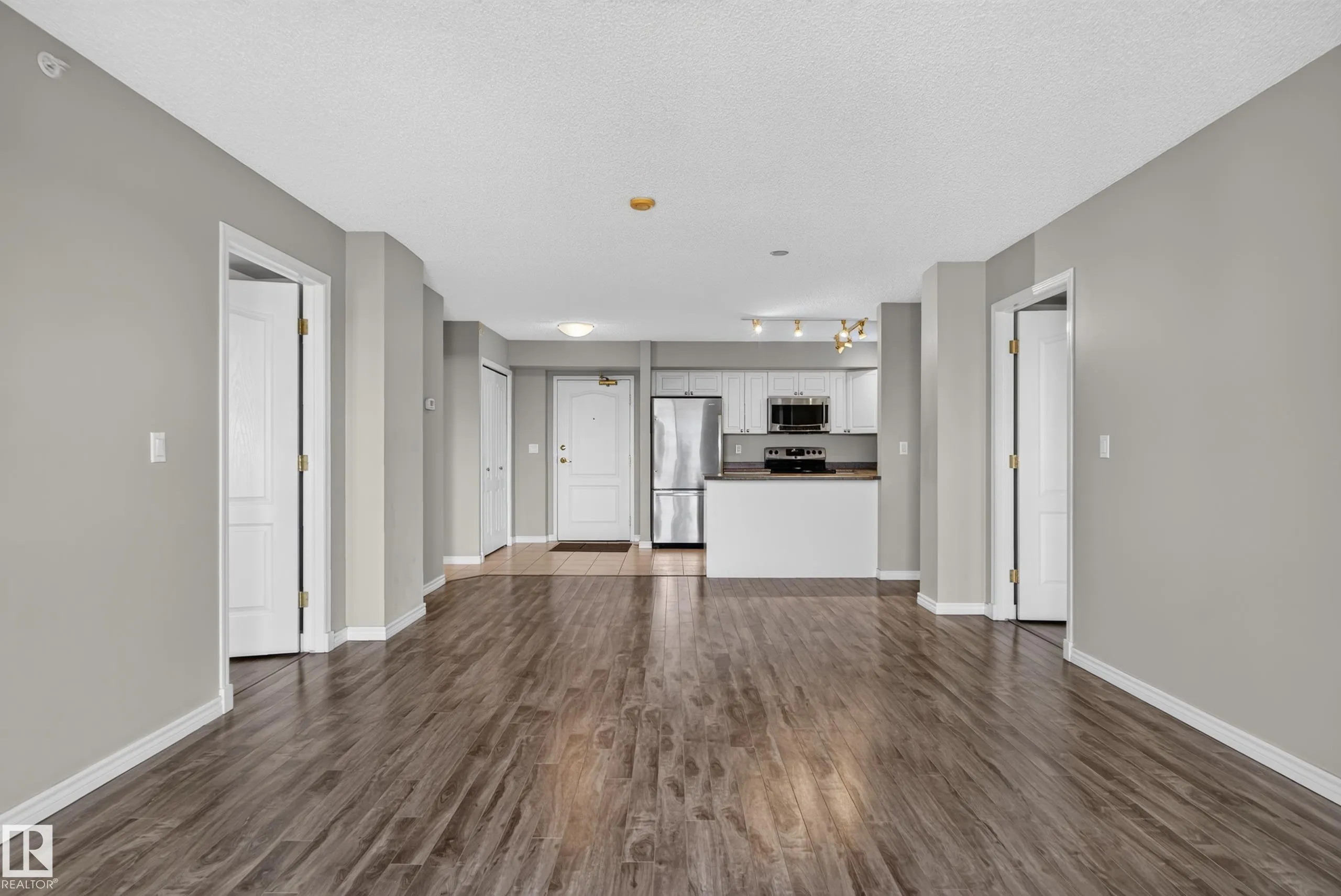 10909 103 Avenue