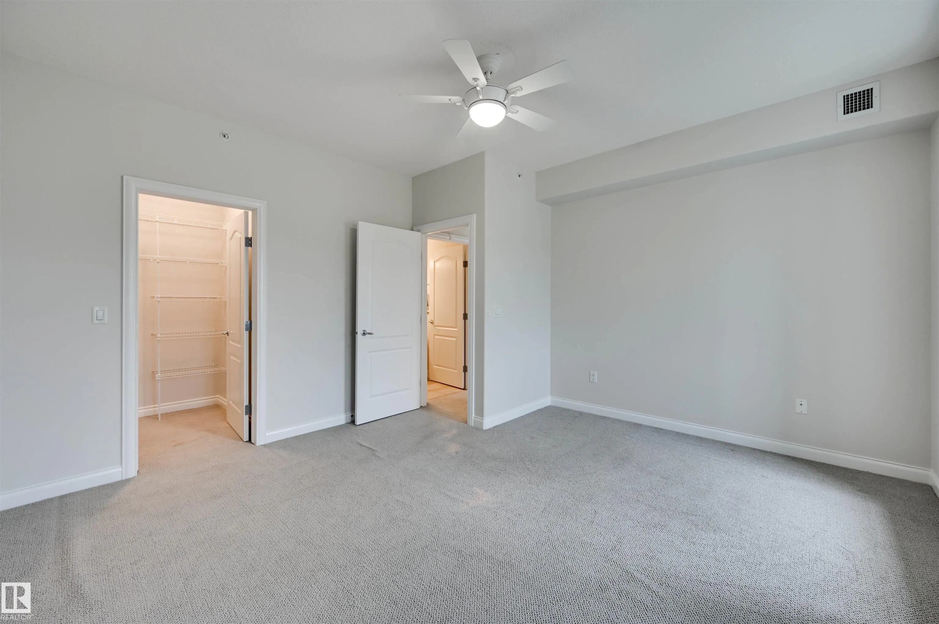 1406 HODGSON Way