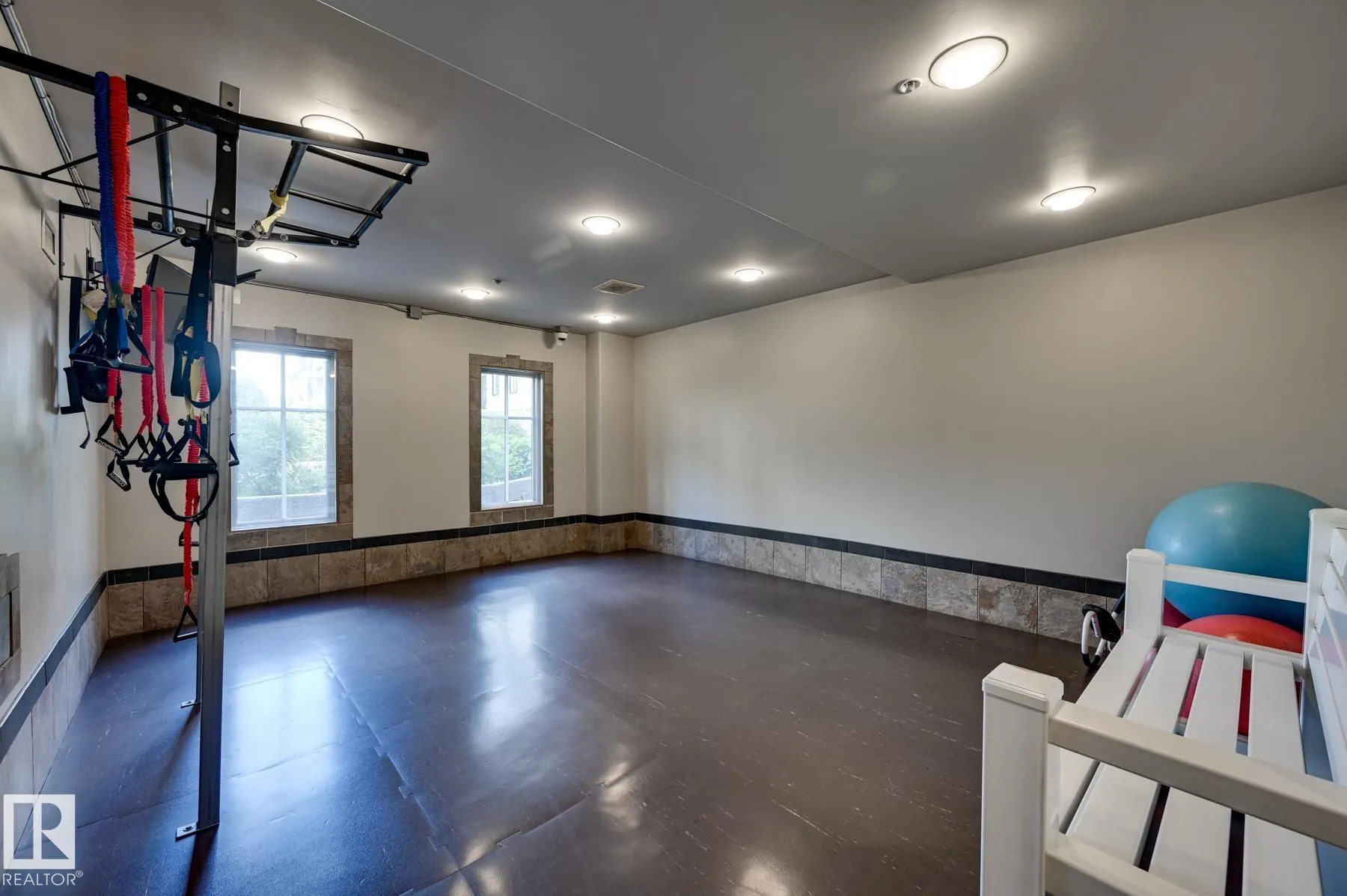 1406 HODGSON Way