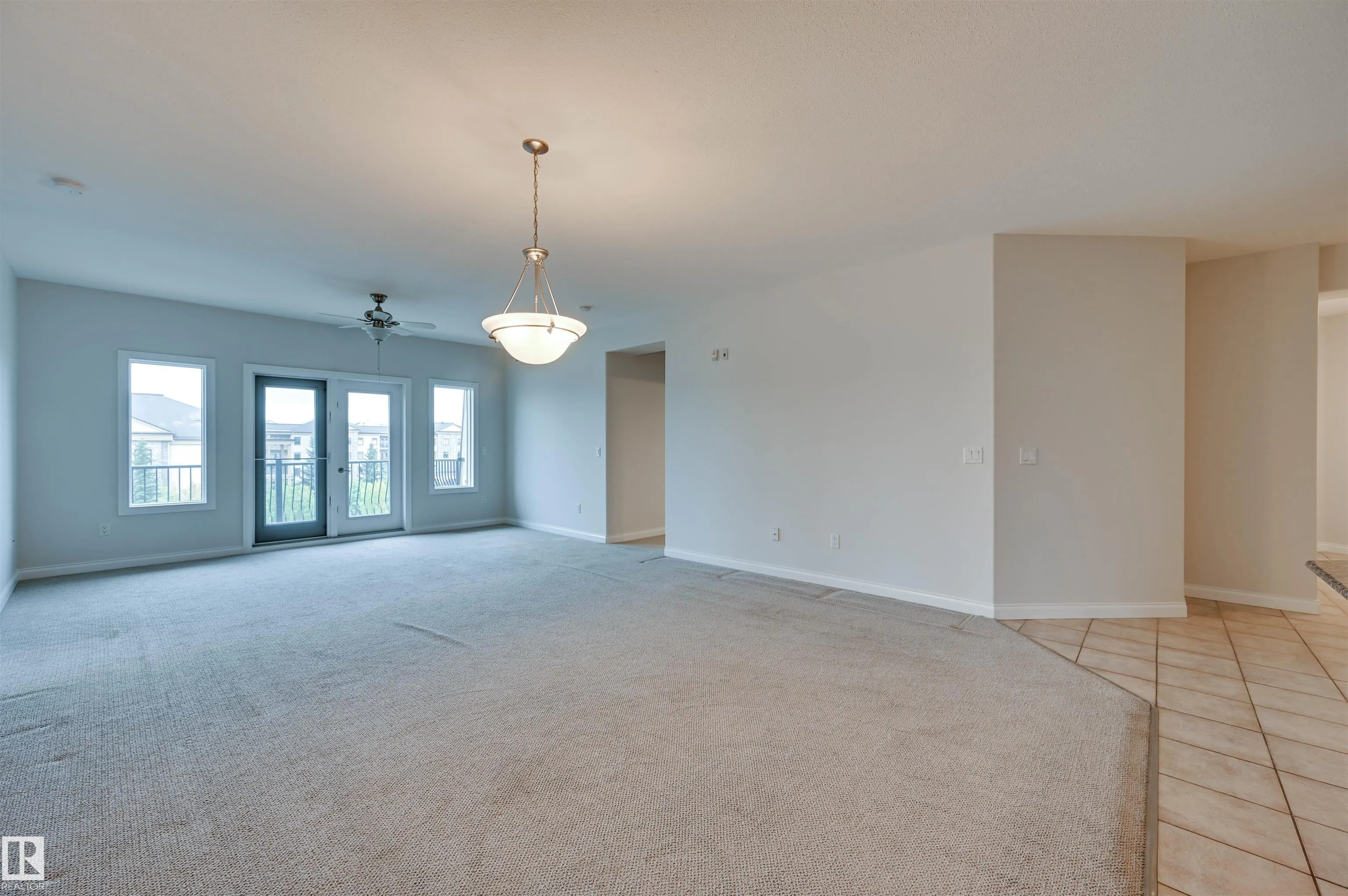1406 HODGSON Way