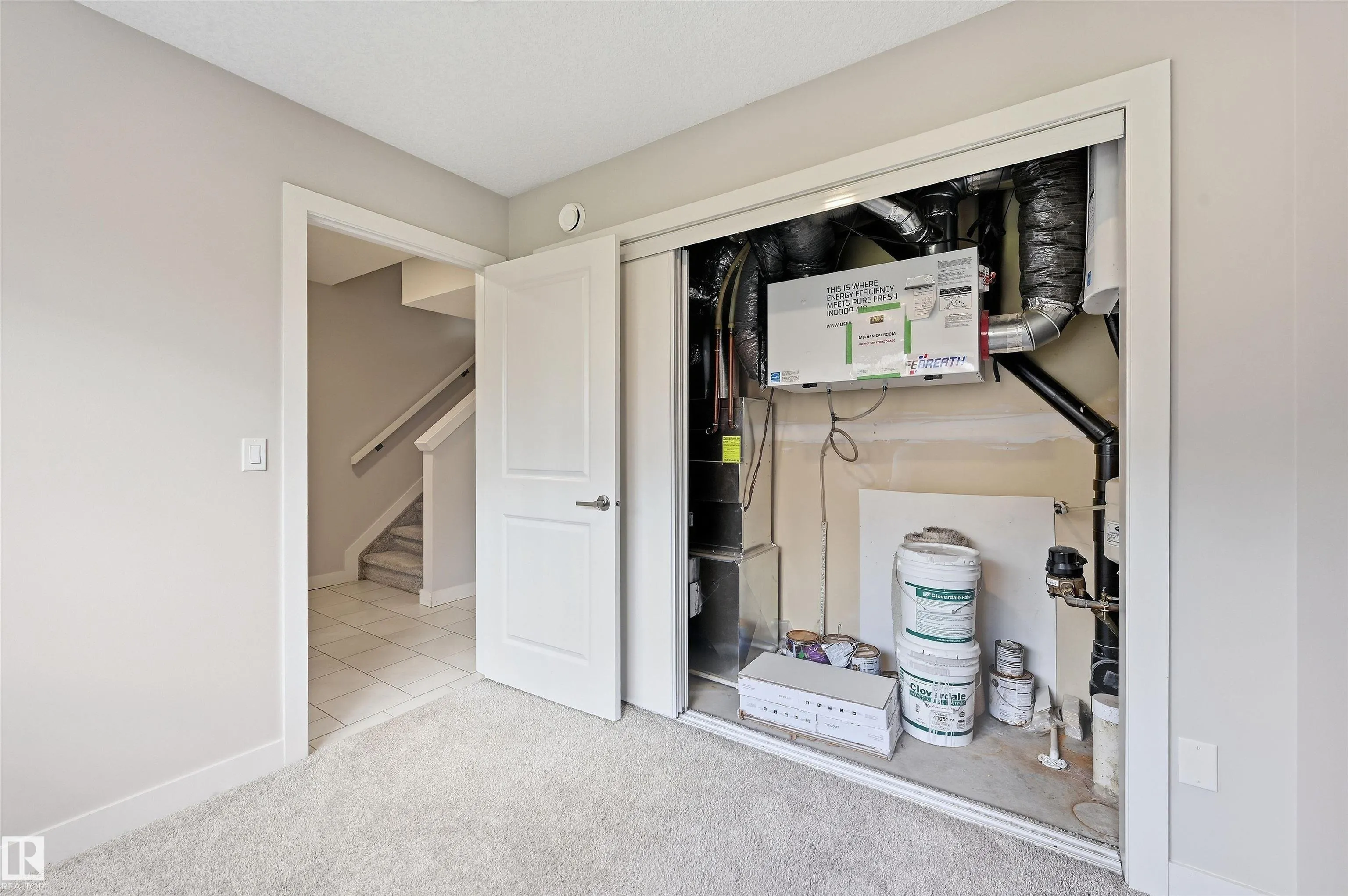 1010 RABBIT HILL Road