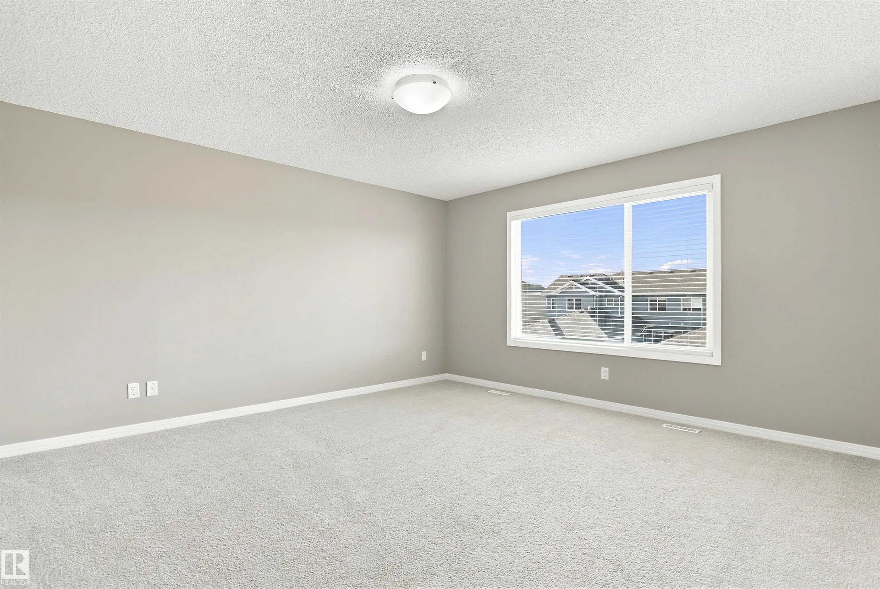 3528 CLAXTON Crescent