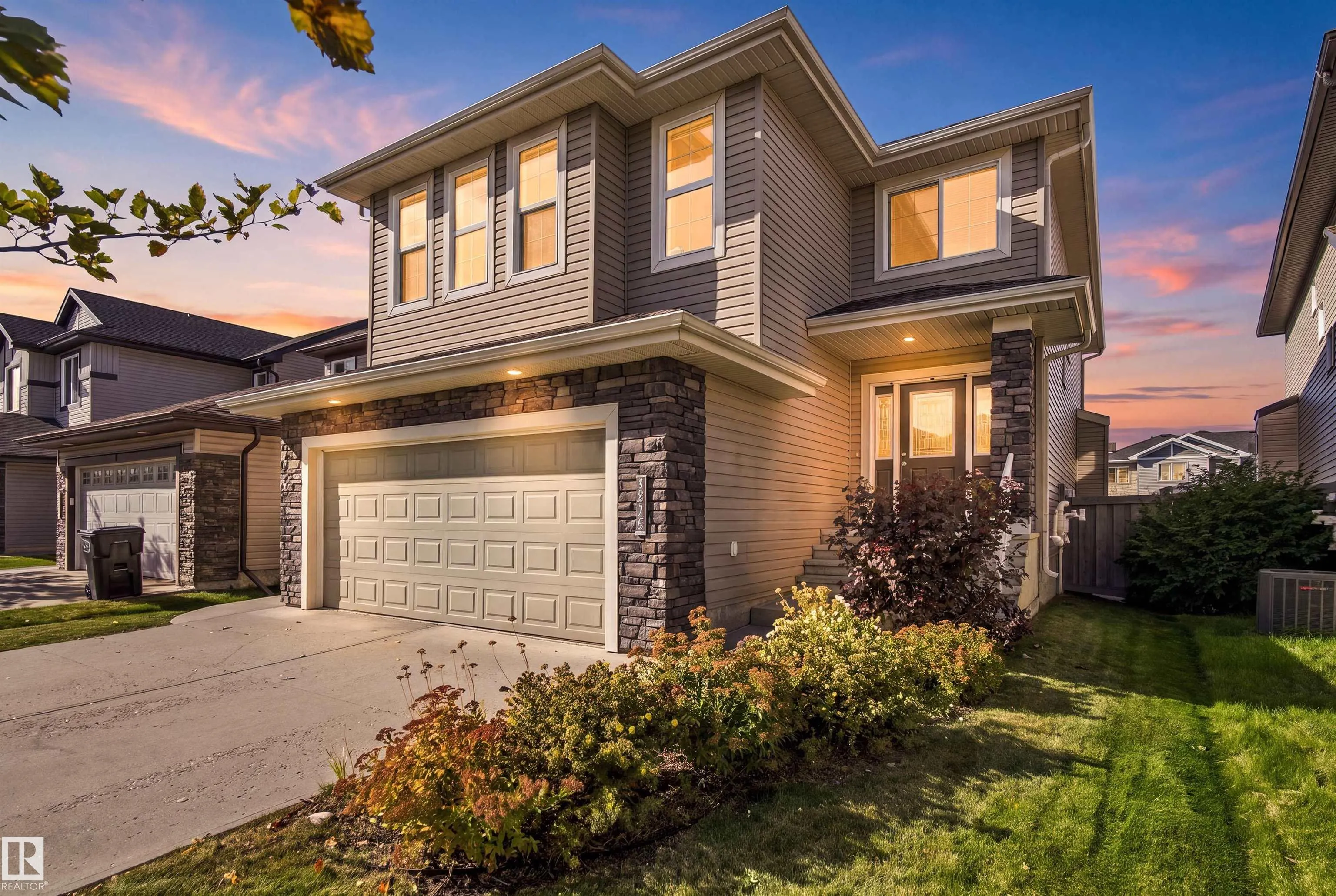 3528 CLAXTON Crescent