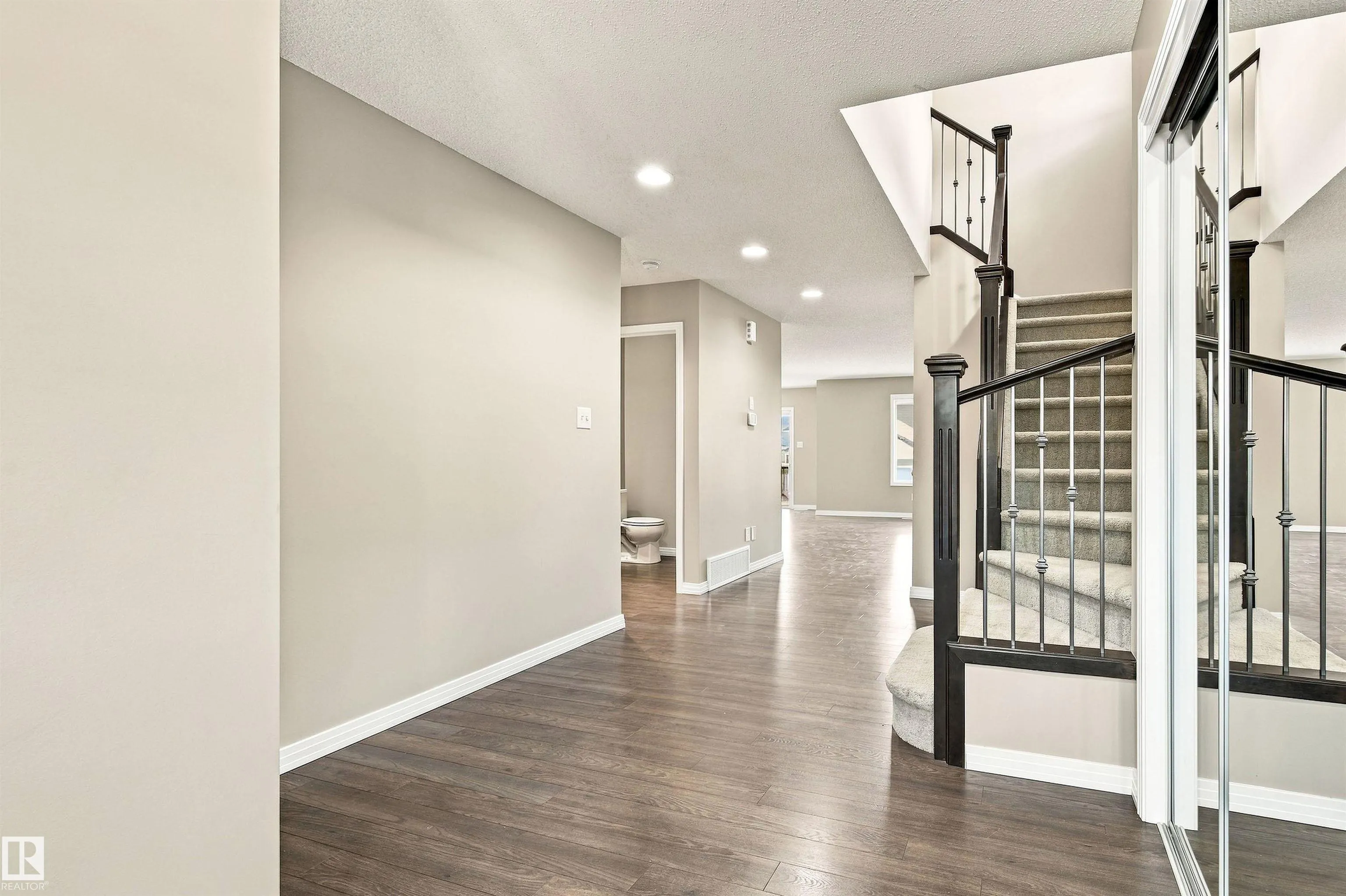 3528 CLAXTON Crescent