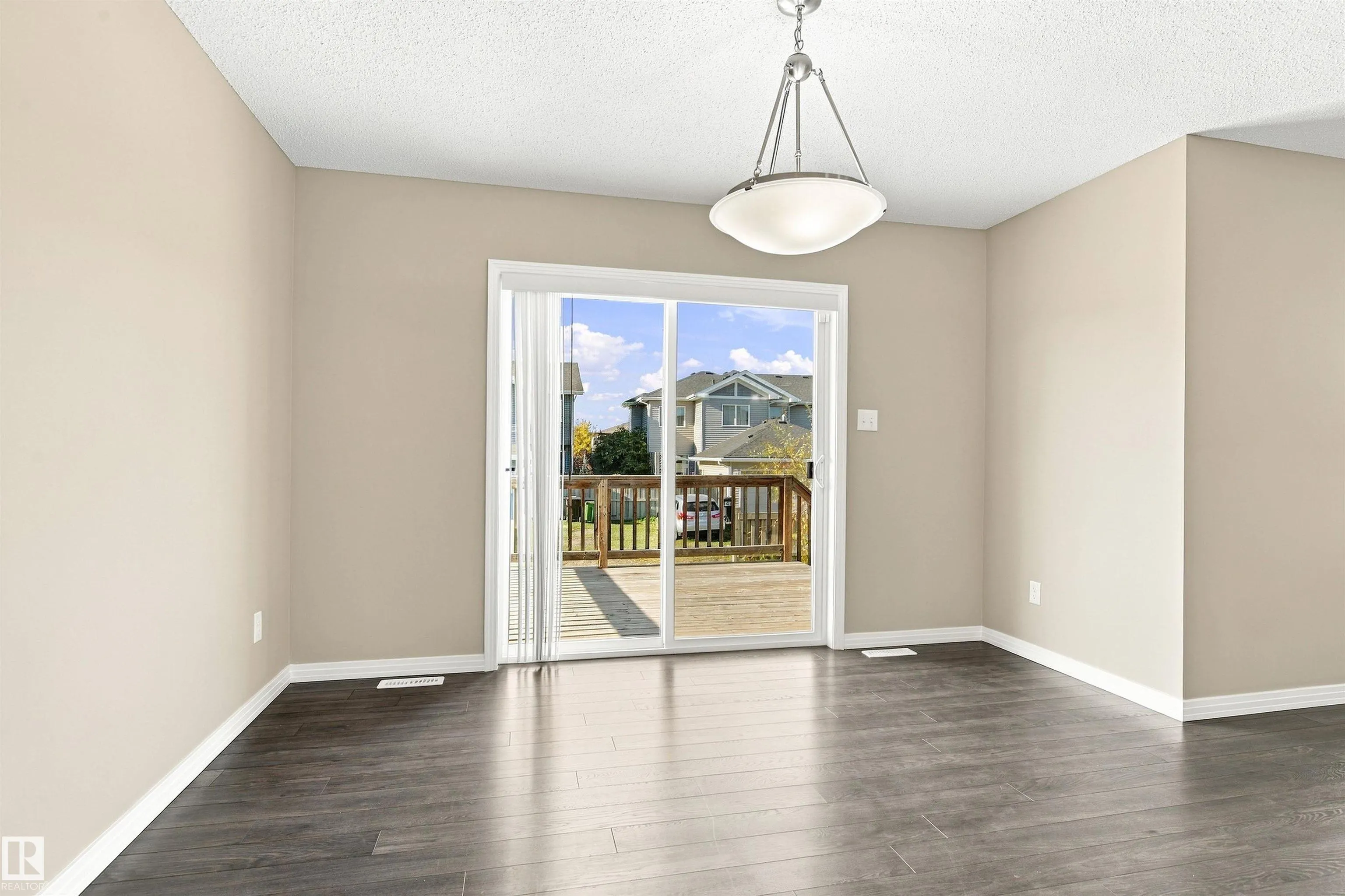 3528 CLAXTON Crescent