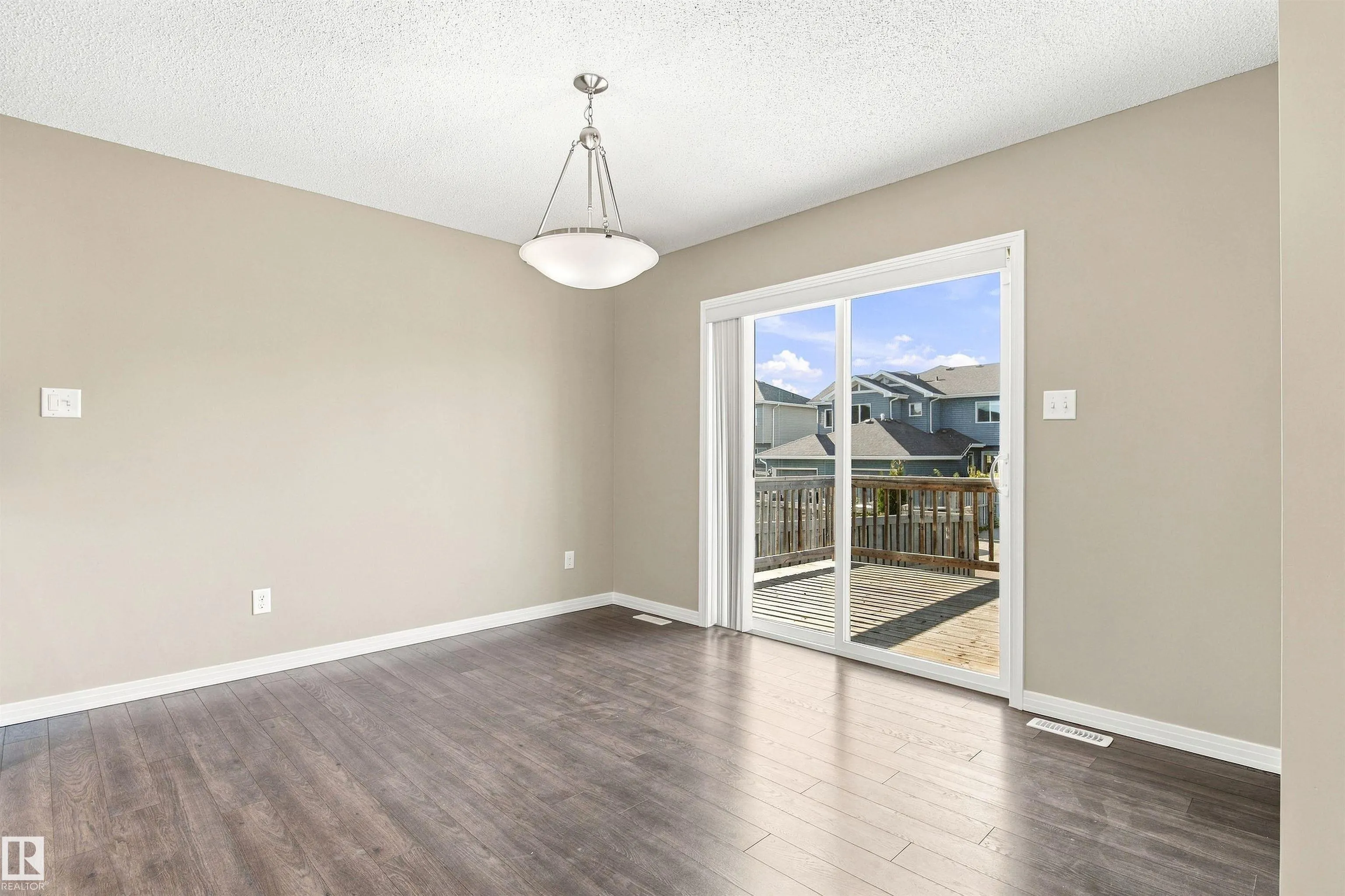 3528 CLAXTON Crescent