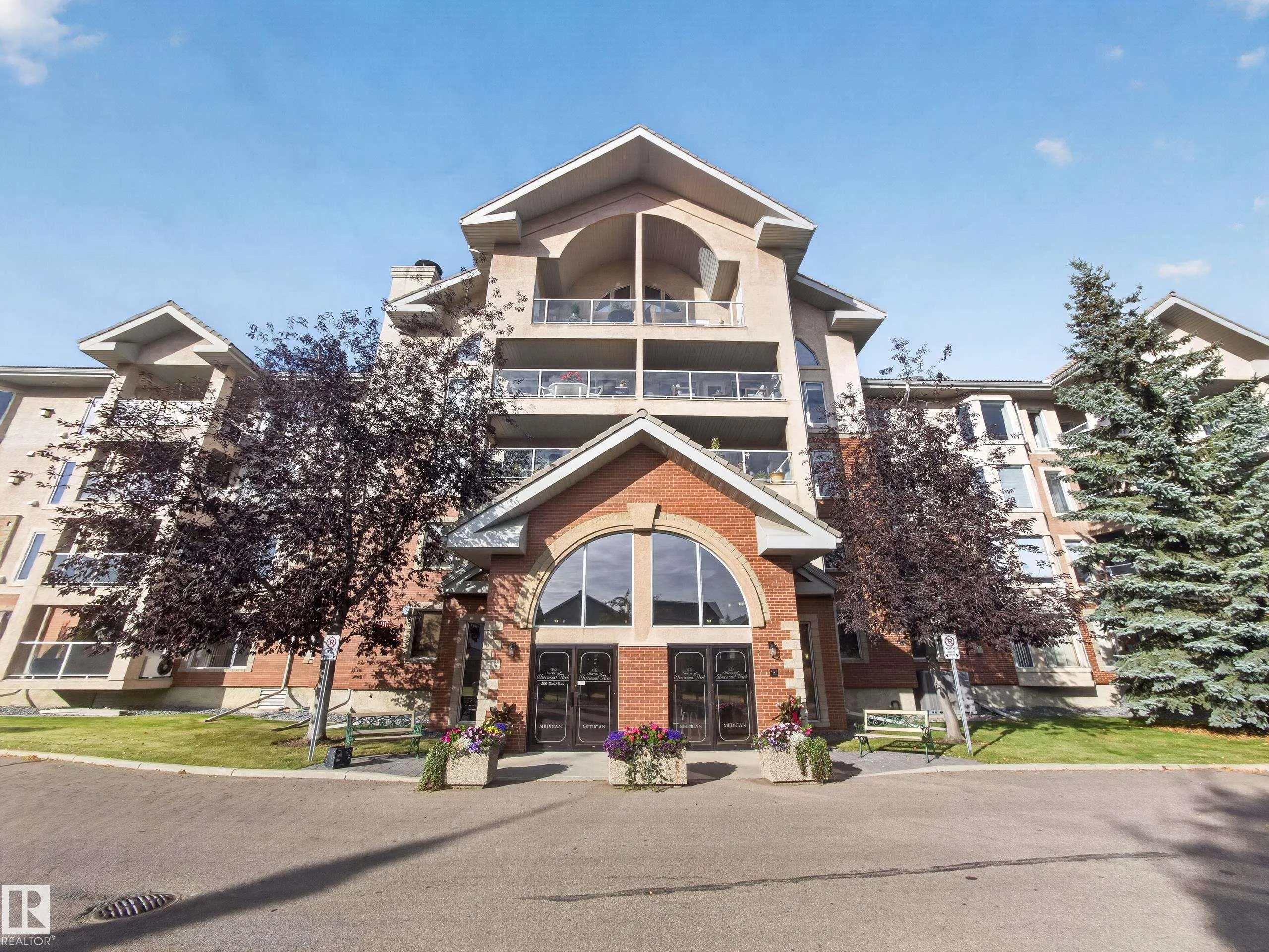 200 BETHEL Drive