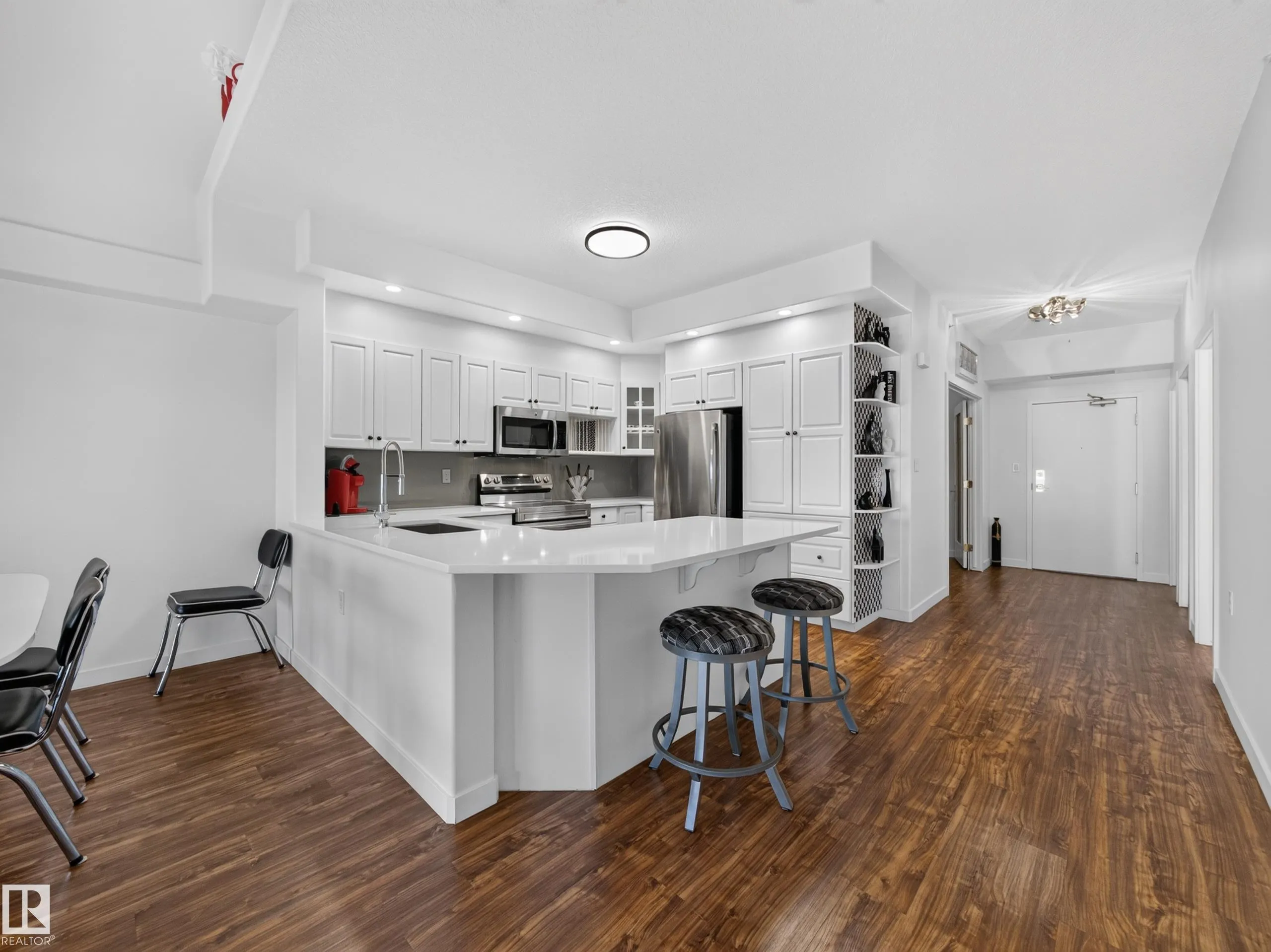 200 BETHEL Drive