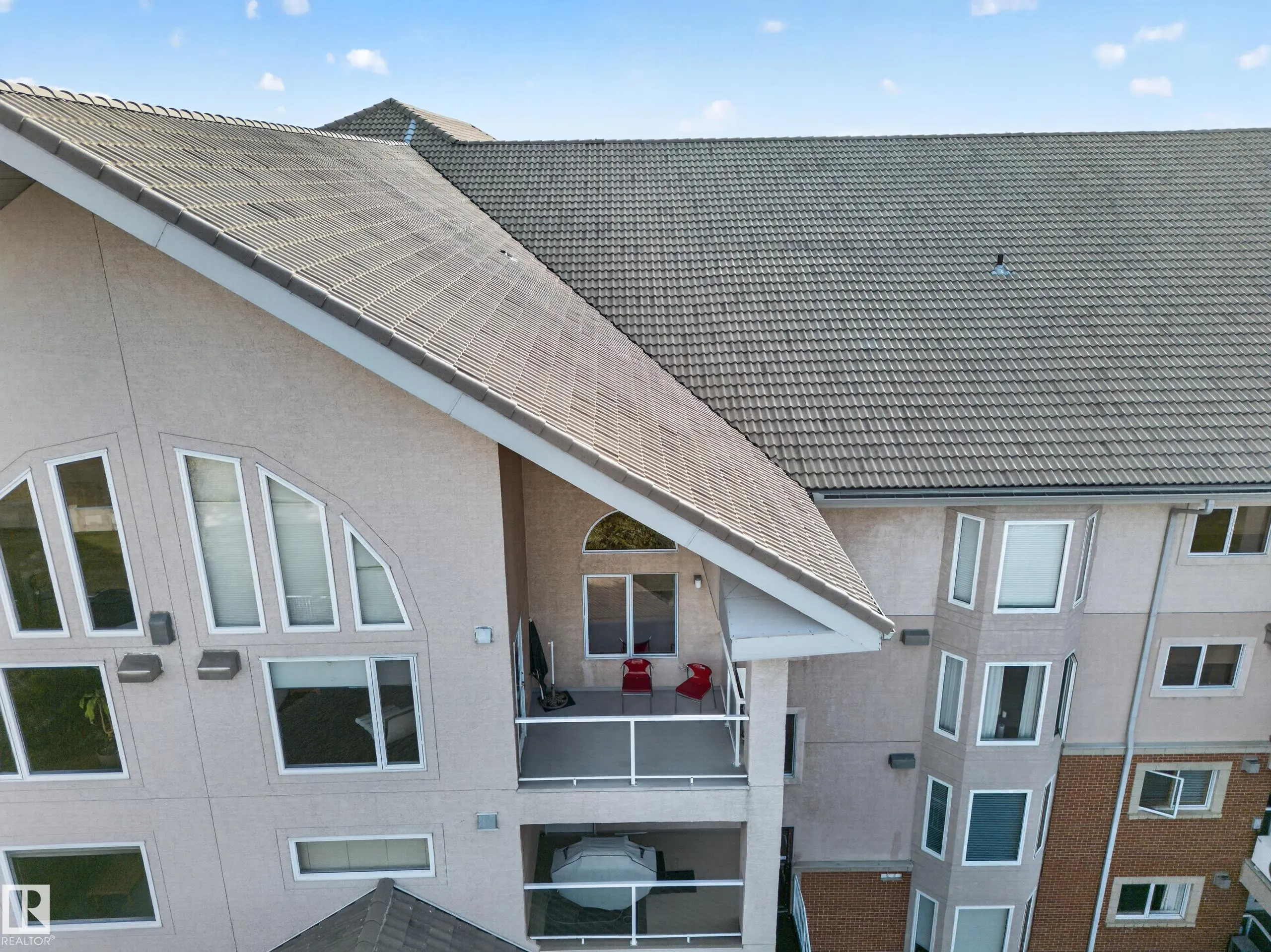 200 BETHEL Drive
