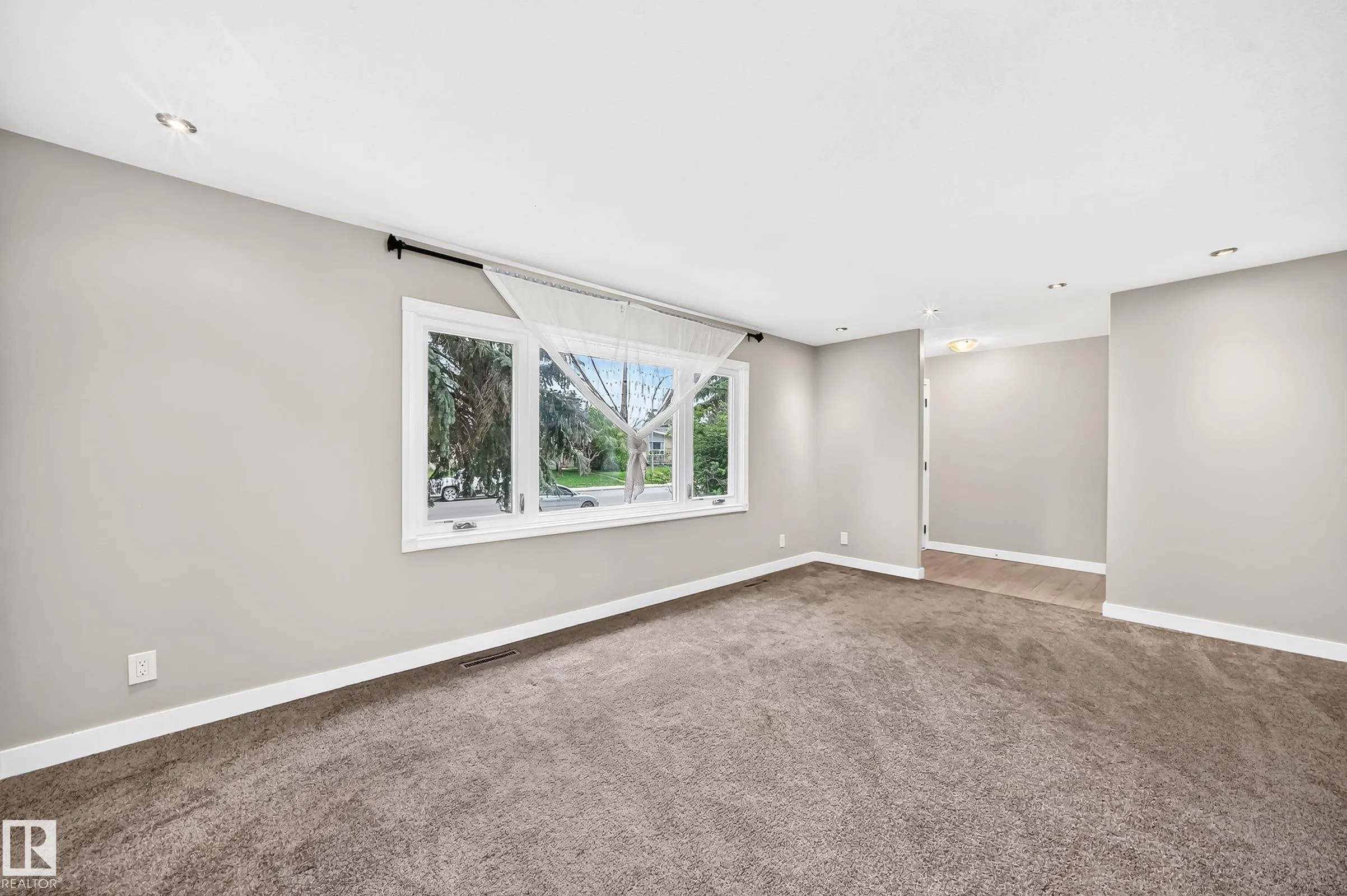 12730 90 Street