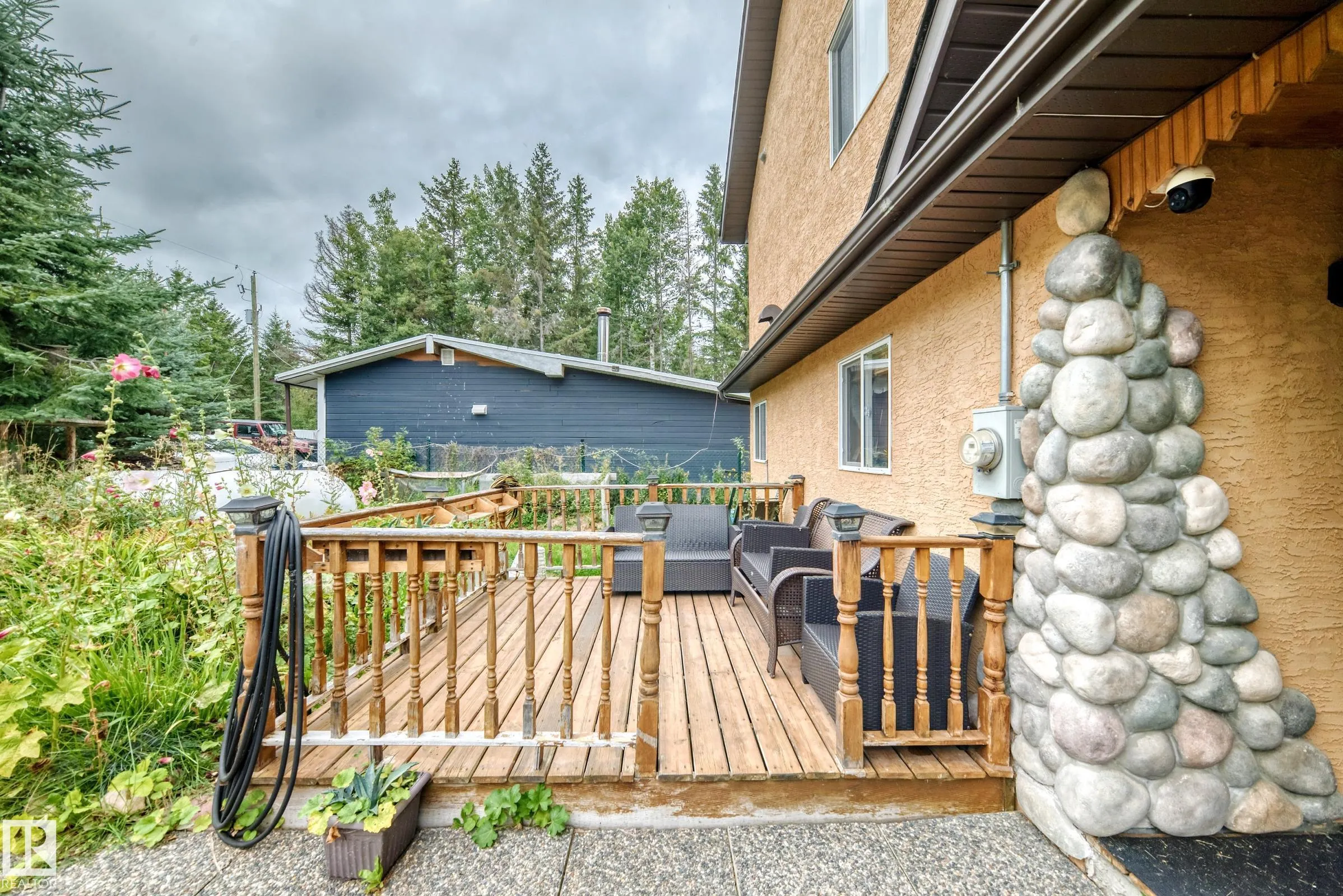 702 BLUE HERON Drive